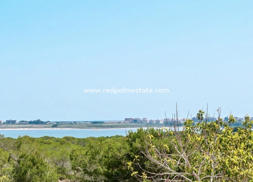Videresalg - Rekkehus -
Torrevieja - La Siesta - El Salado - Torreta