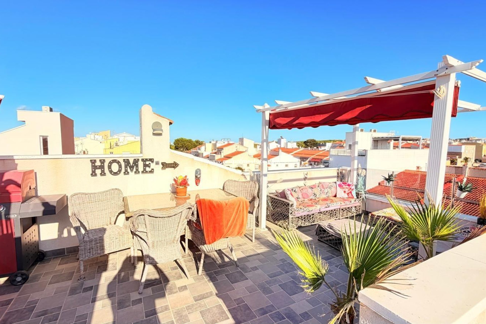 Videresalg - Rekkehus -
Torrevieja - La Siesta - El Salado - Torreta