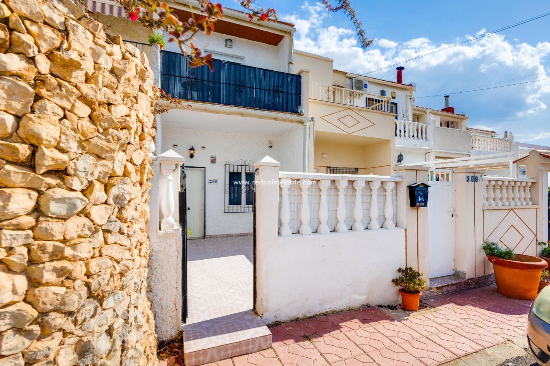 Videresalg - Rekkehus -
Torrevieja - La Siesta - El Salado -  Torreta