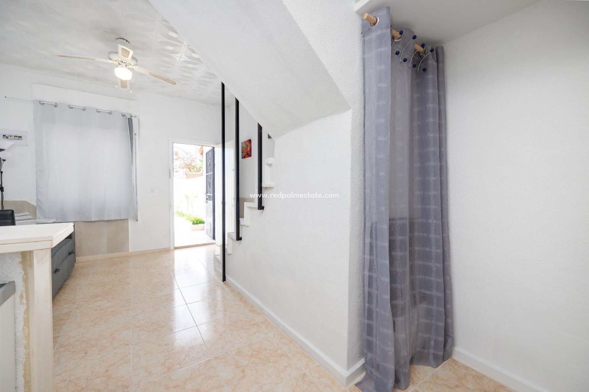 Videresalg - Rekkehus -
Torrevieja - La Siesta - El Salado -  Torreta