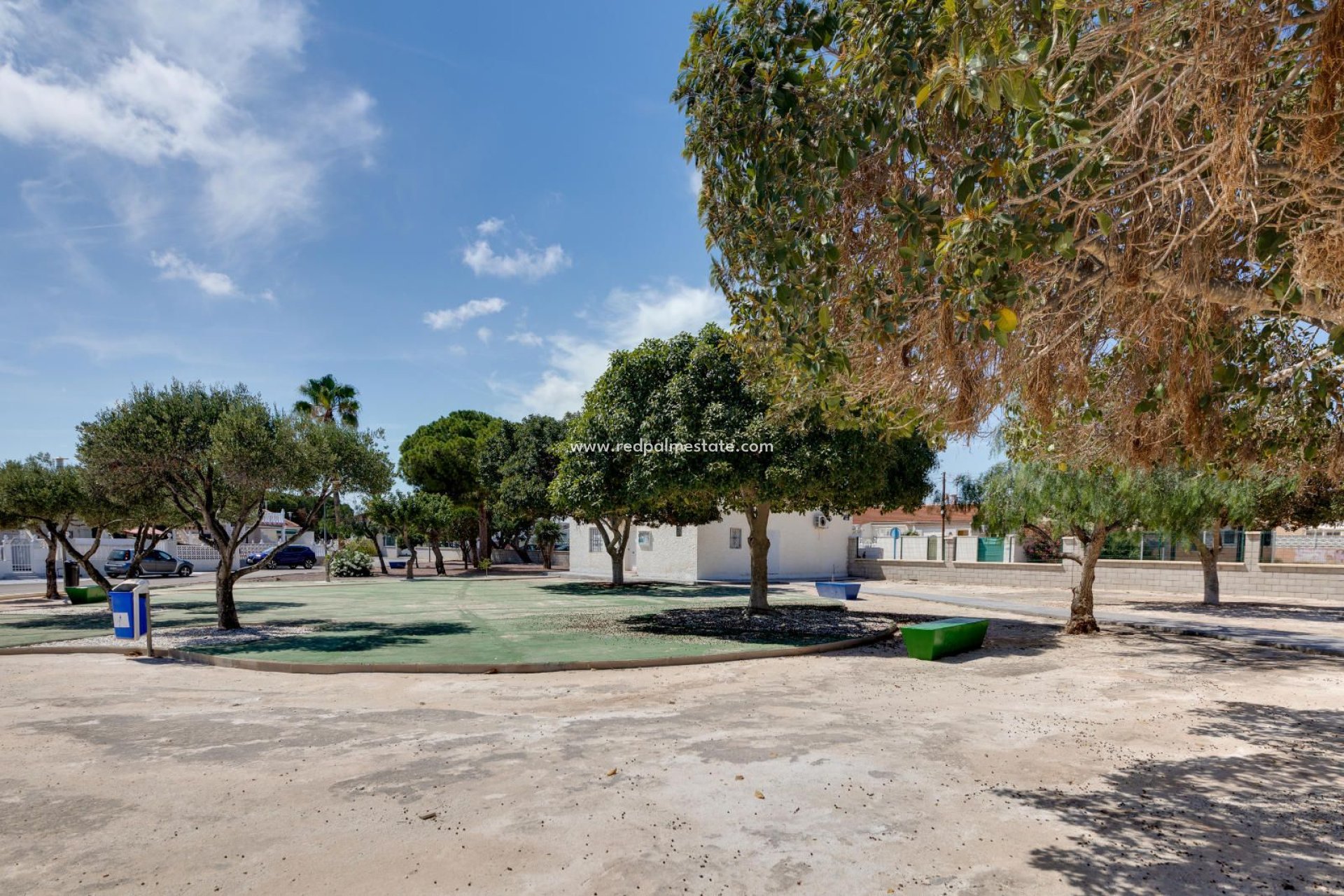 Videresalg - Rekkehus -
Torrevieja - La Siesta - El Salado -  Torreta