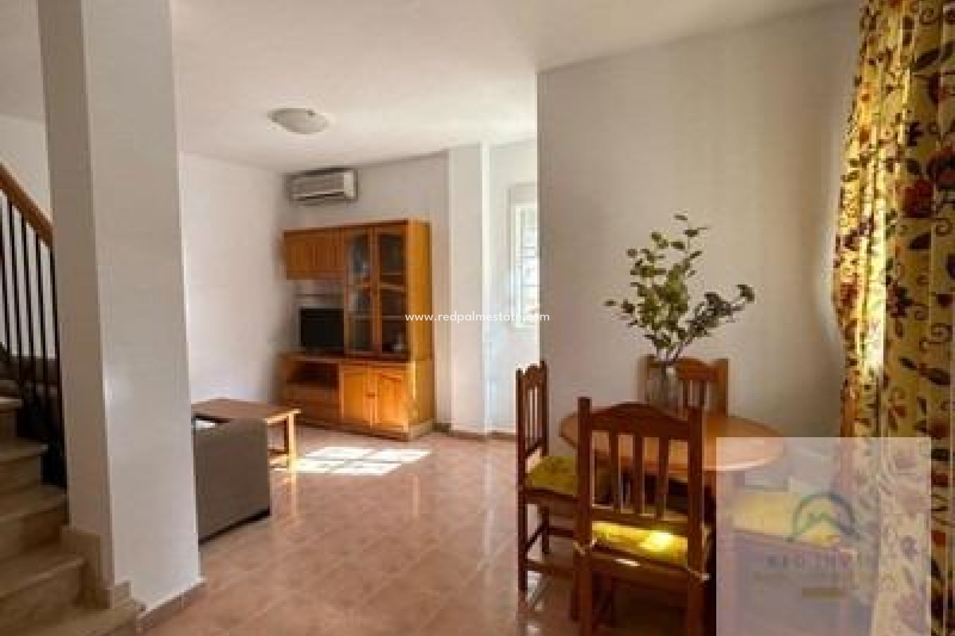 Videresalg - Rekkehus -
Torrevieja - La Siesta - El Salado - Torreta