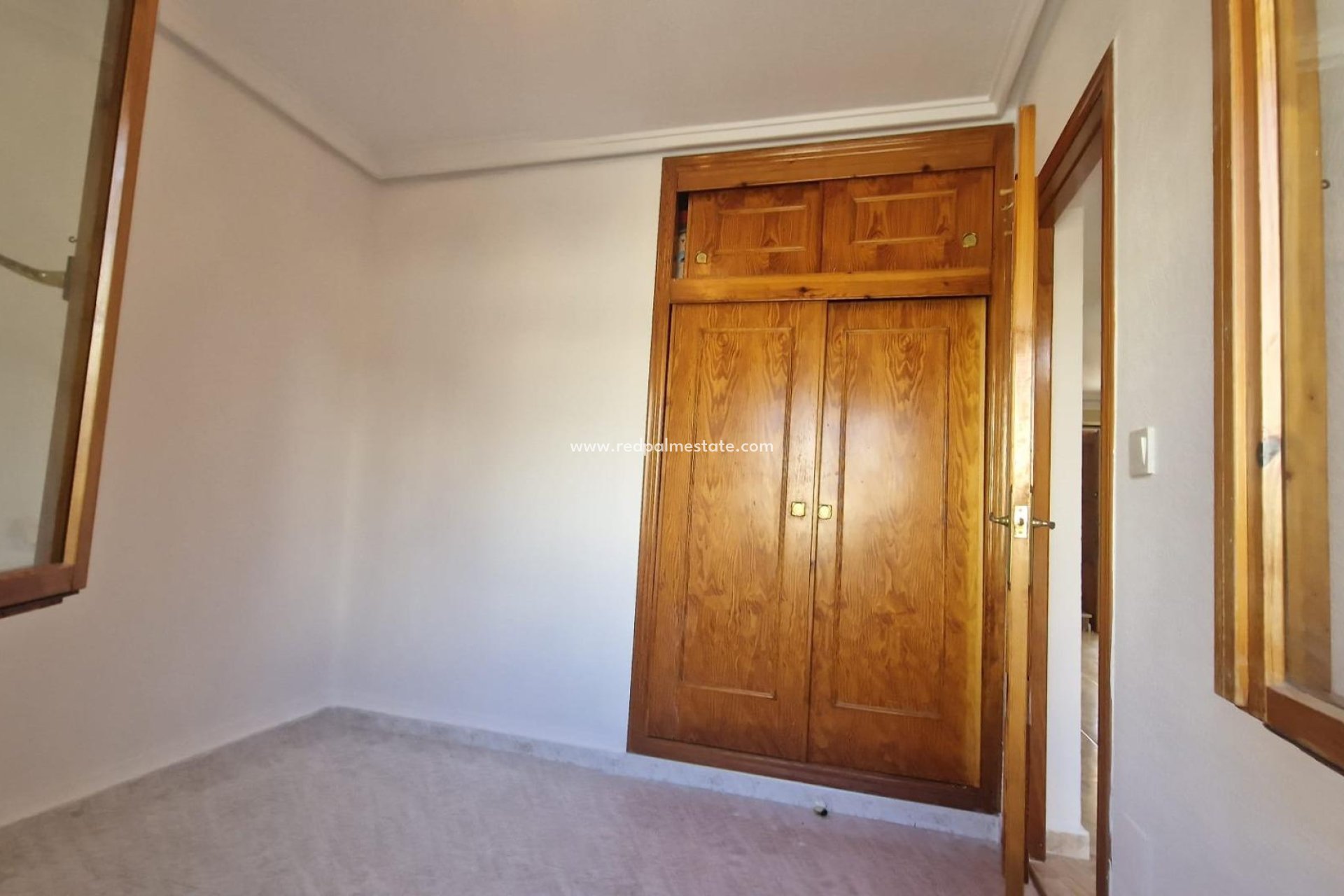 Videresalg - Rekkehus -
Torrevieja - La Siesta - El Salado - Torreta