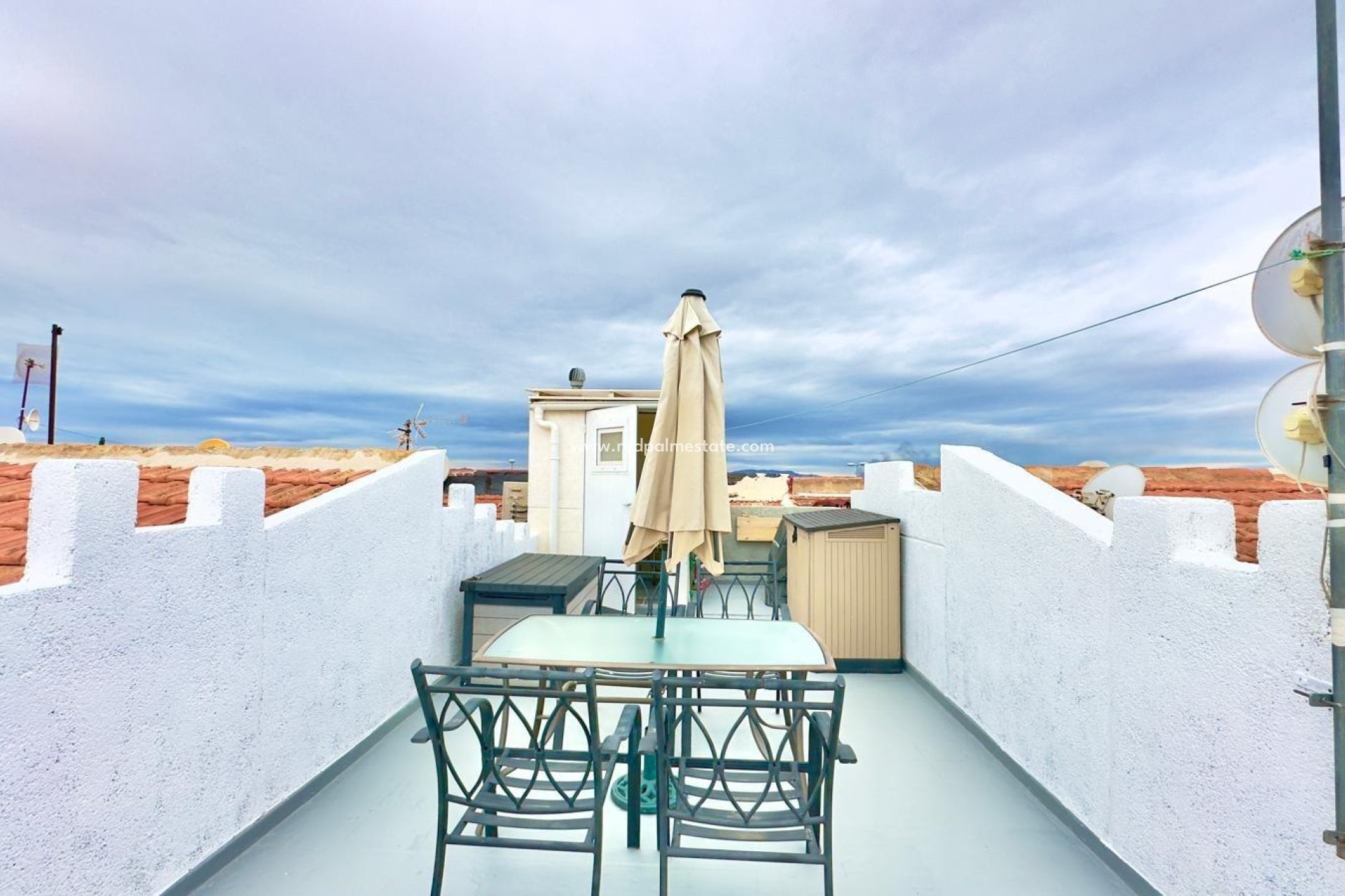 Videresalg - Rekkehus -
Torrevieja - La Siesta - El Salado - Torreta