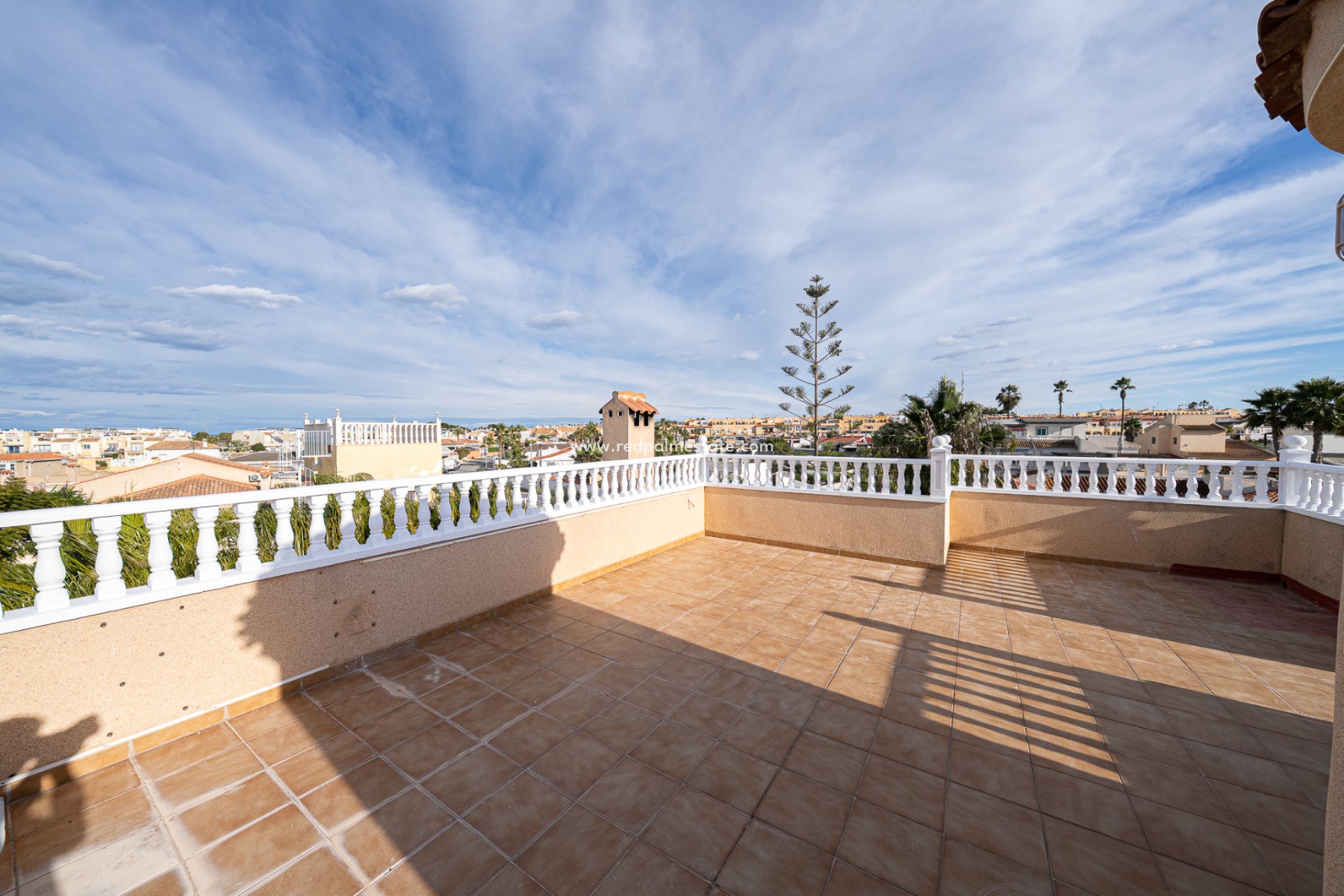 Videresalg - Rekkehus -
Torrevieja - La Siesta - El Salado - Torreta