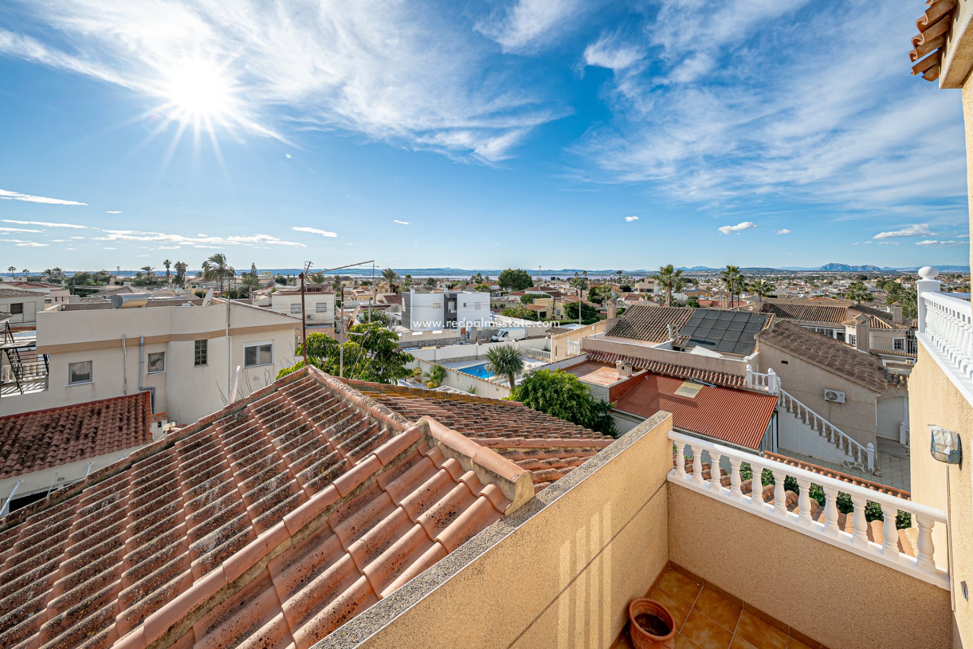 Videresalg - Rekkehus -
Torrevieja - La Siesta - El Salado - Torreta