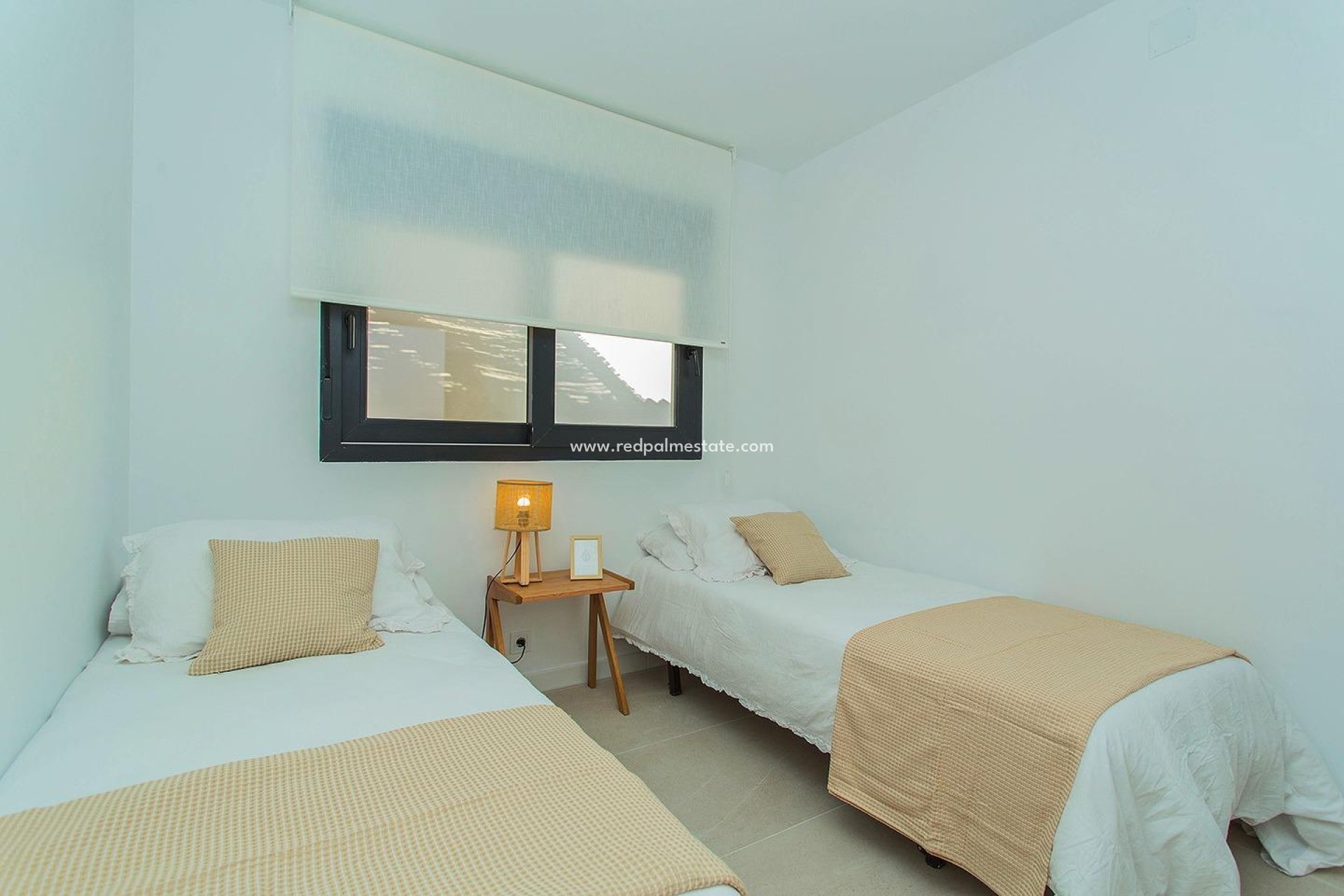 Videresalg - Rekkehus -
Torrevieja - La Siesta - El Salado - Torreta
