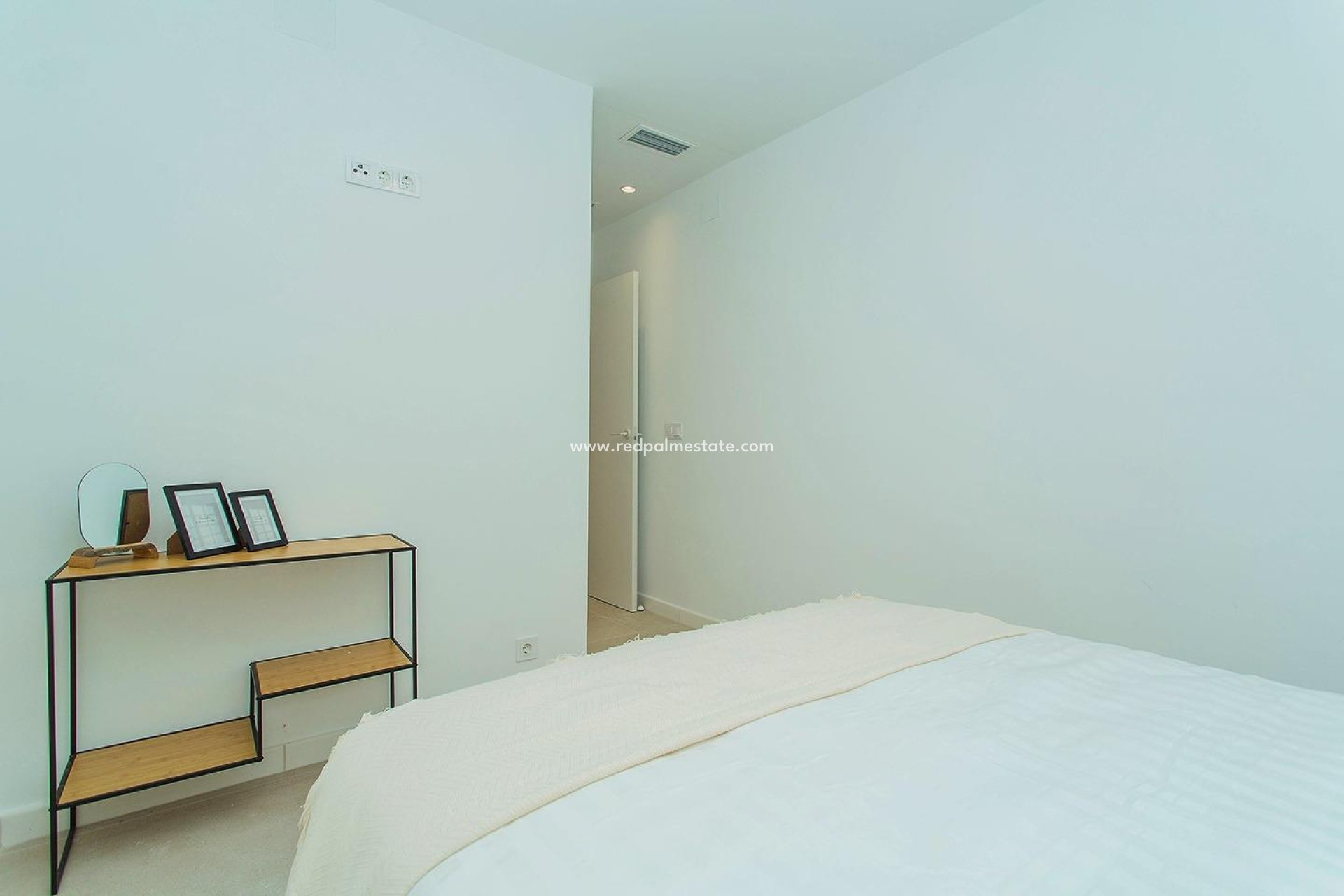 Videresalg - Rekkehus -
Torrevieja - La Siesta - El Salado - Torreta