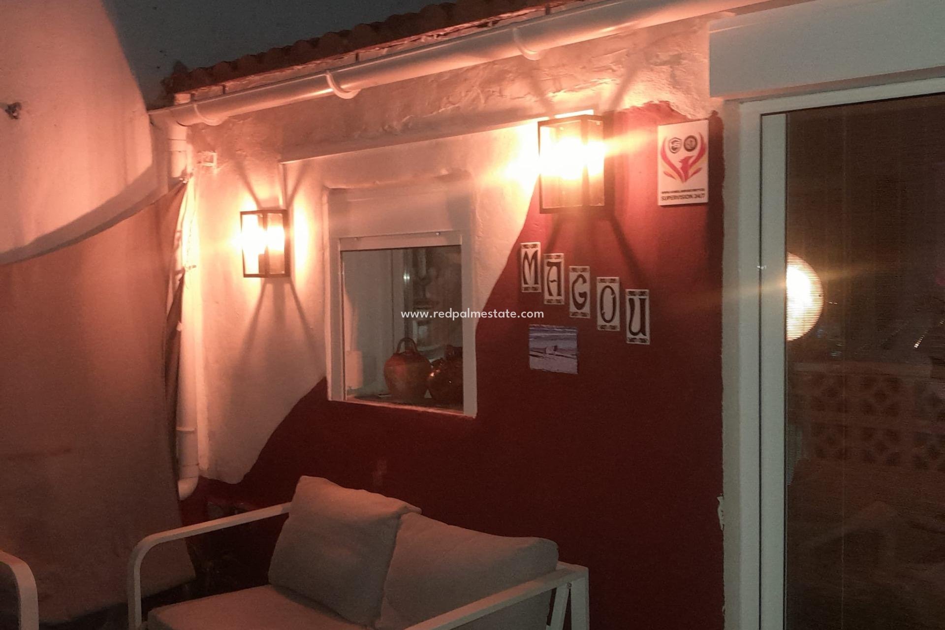 Videresalg - Rekkehus -
Torrevieja - La Siesta - El Salado - Torreta
