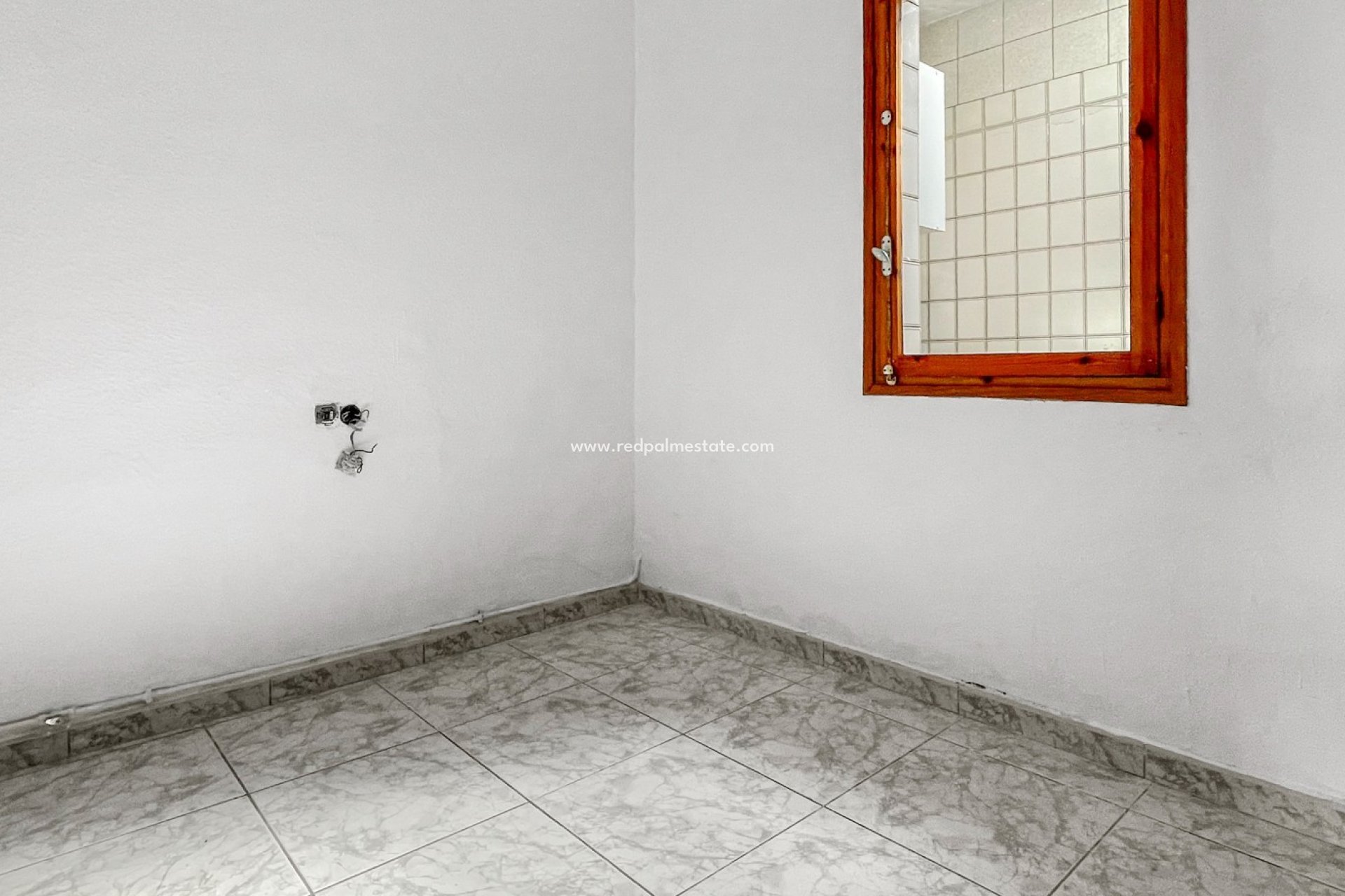 Videresalg - Rekkehus -
Torrevieja - La Siesta - El Salado - Torreta