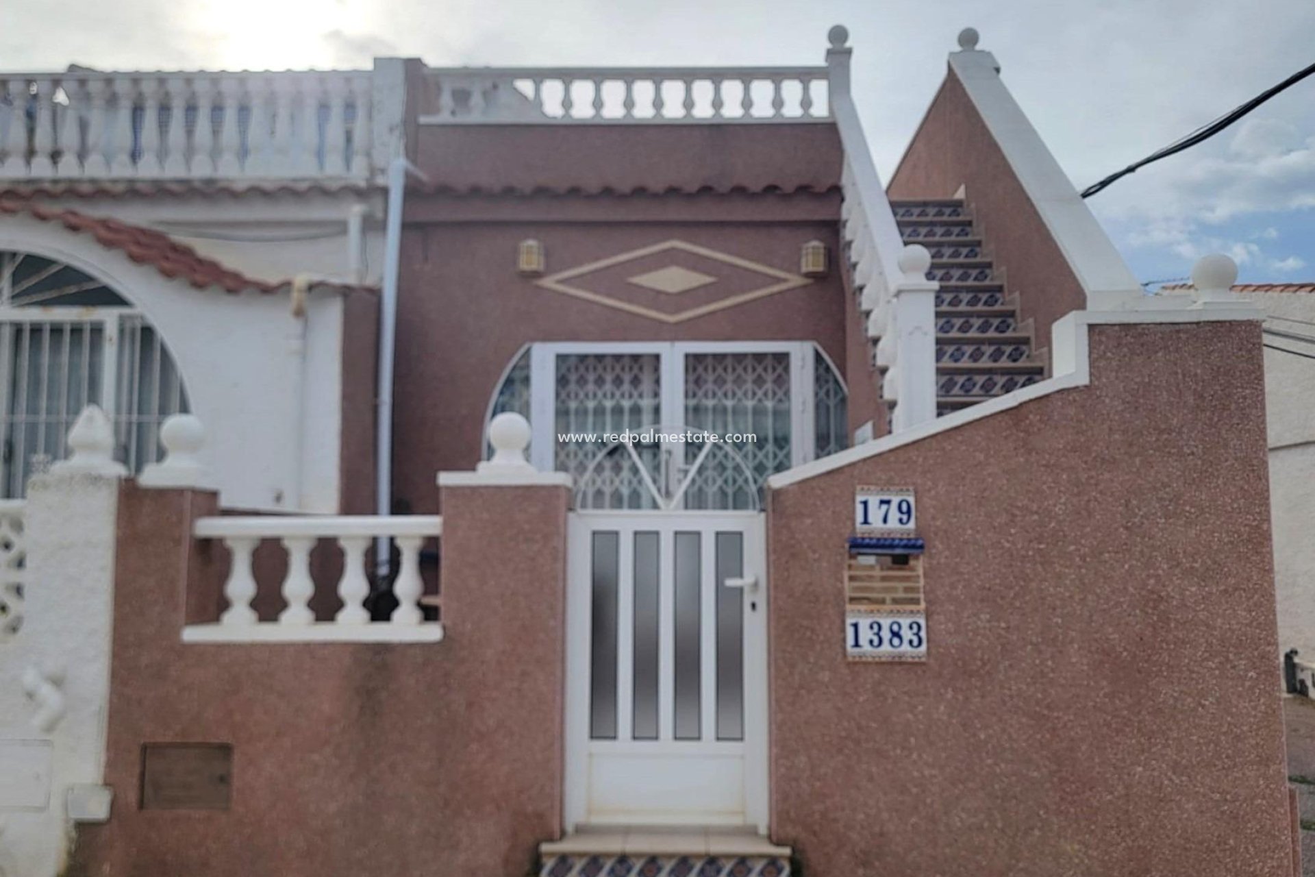 Videresalg - Rekkehus -
Torrevieja - La Siesta - El Salado - Torreta