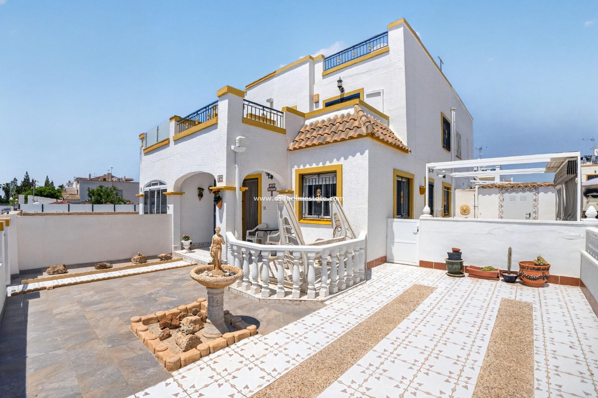 Videresalg - Rekkehus -
Torrevieja - La Siesta - El Salado - Torreta