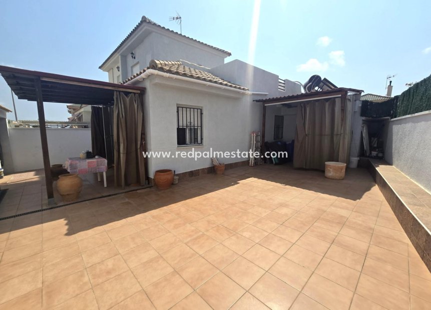 Videresalg - Rekkehus -
Torrevieja - Los altos