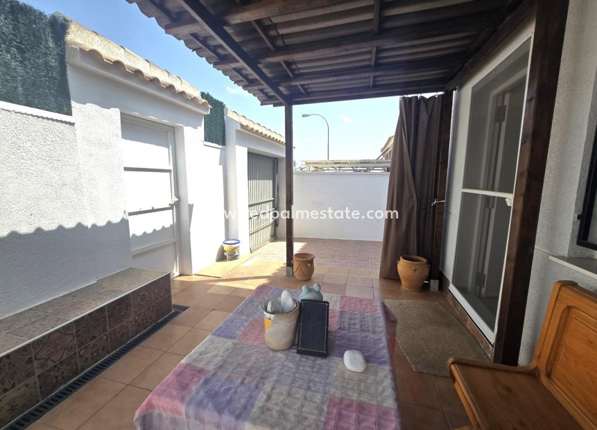 Videresalg - Rekkehus -
Torrevieja - Los altos