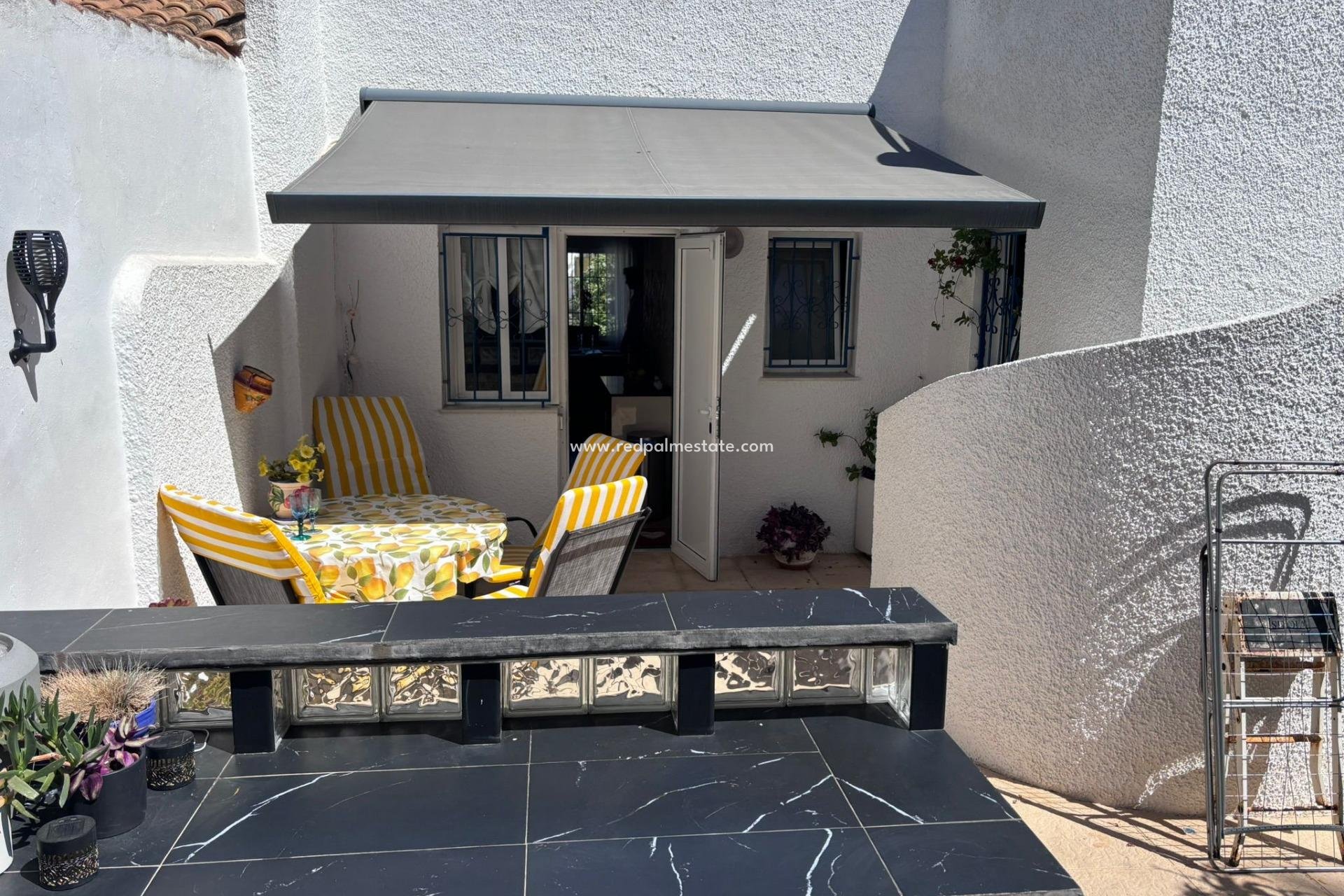 Videresalg - Rekkehus -
Torrevieja - Los balcones