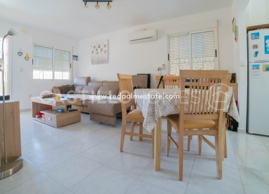 Videresalg - Rekkehus -
Torrevieja - Los balcones