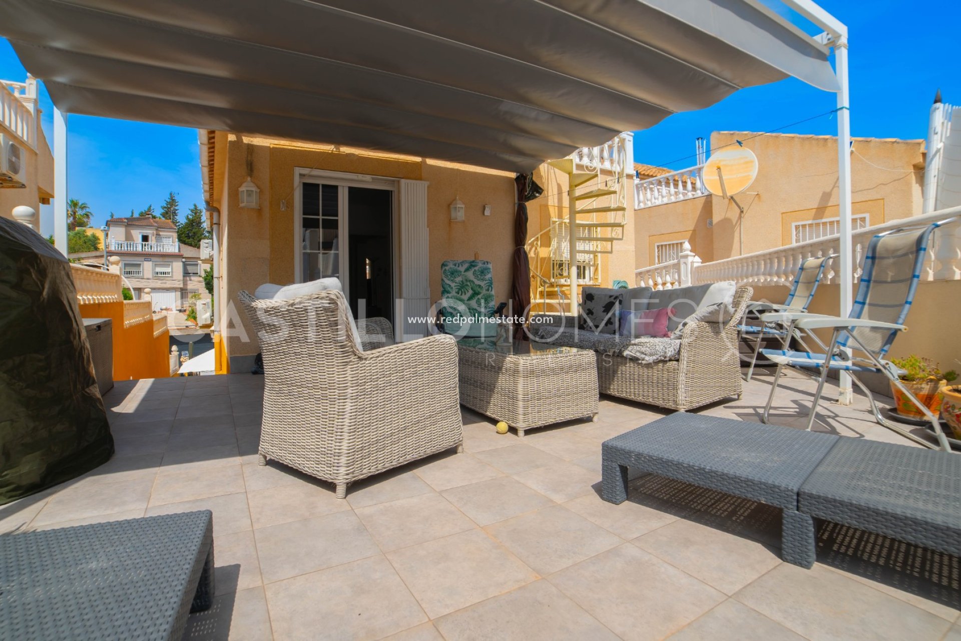 Videresalg - Rekkehus -
Torrevieja - Los balcones