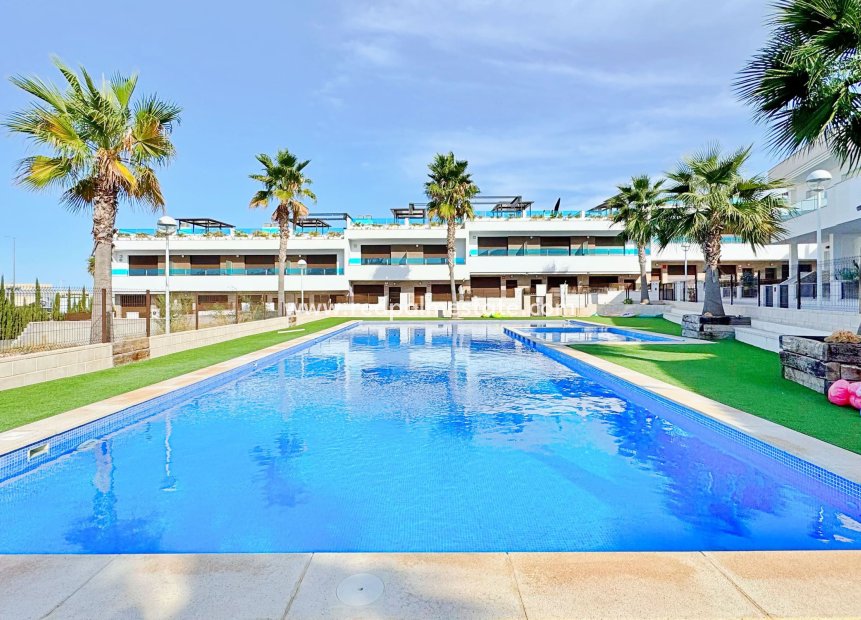 Videresalg - Rekkehus -
Torrevieja - Los balcones