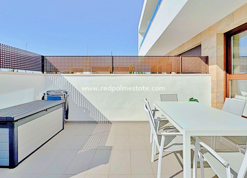 Videresalg - Rekkehus -
Torrevieja - Los balcones