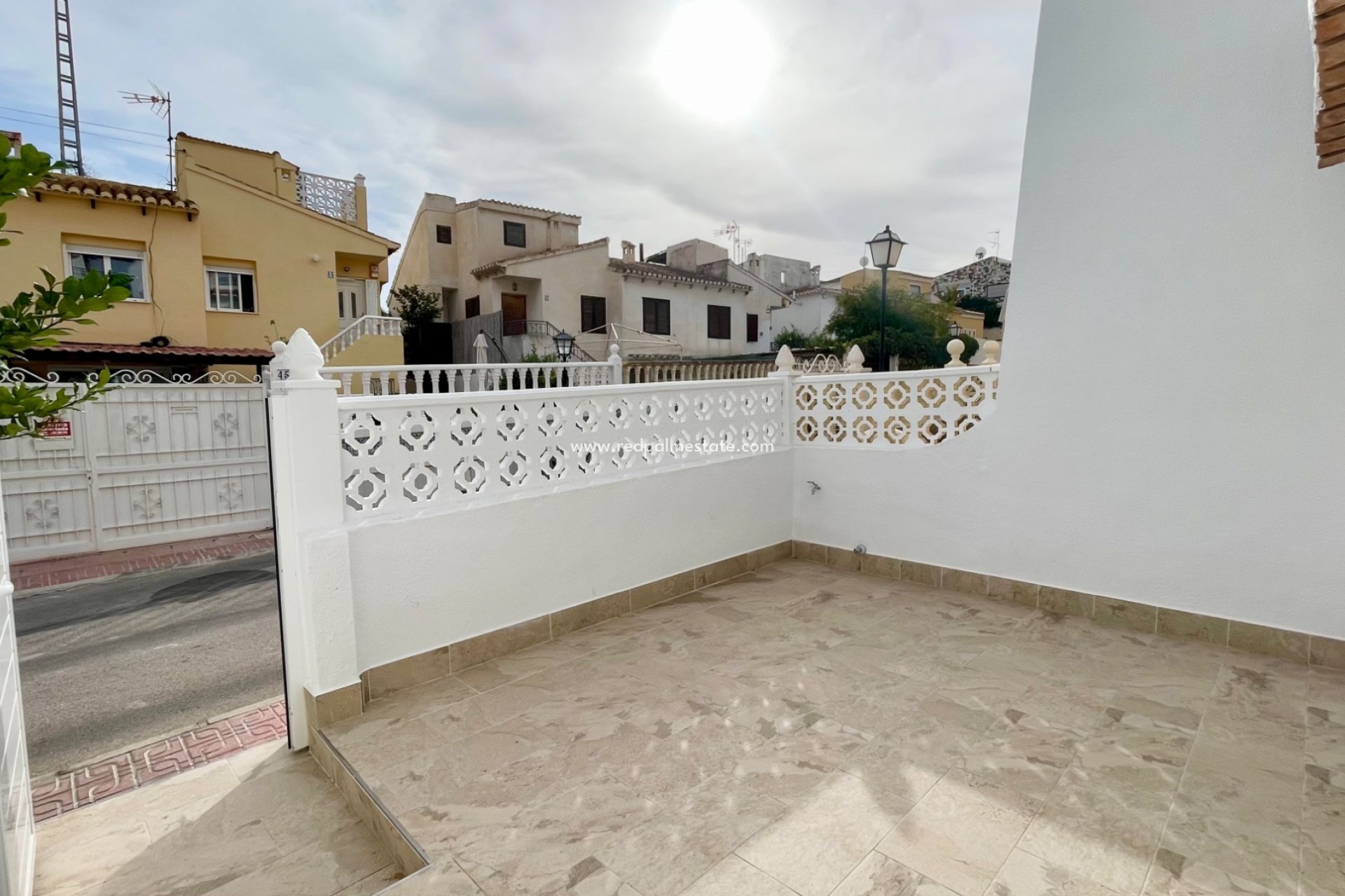 Videresalg - Rekkehus -
Torrevieja - Los balcones