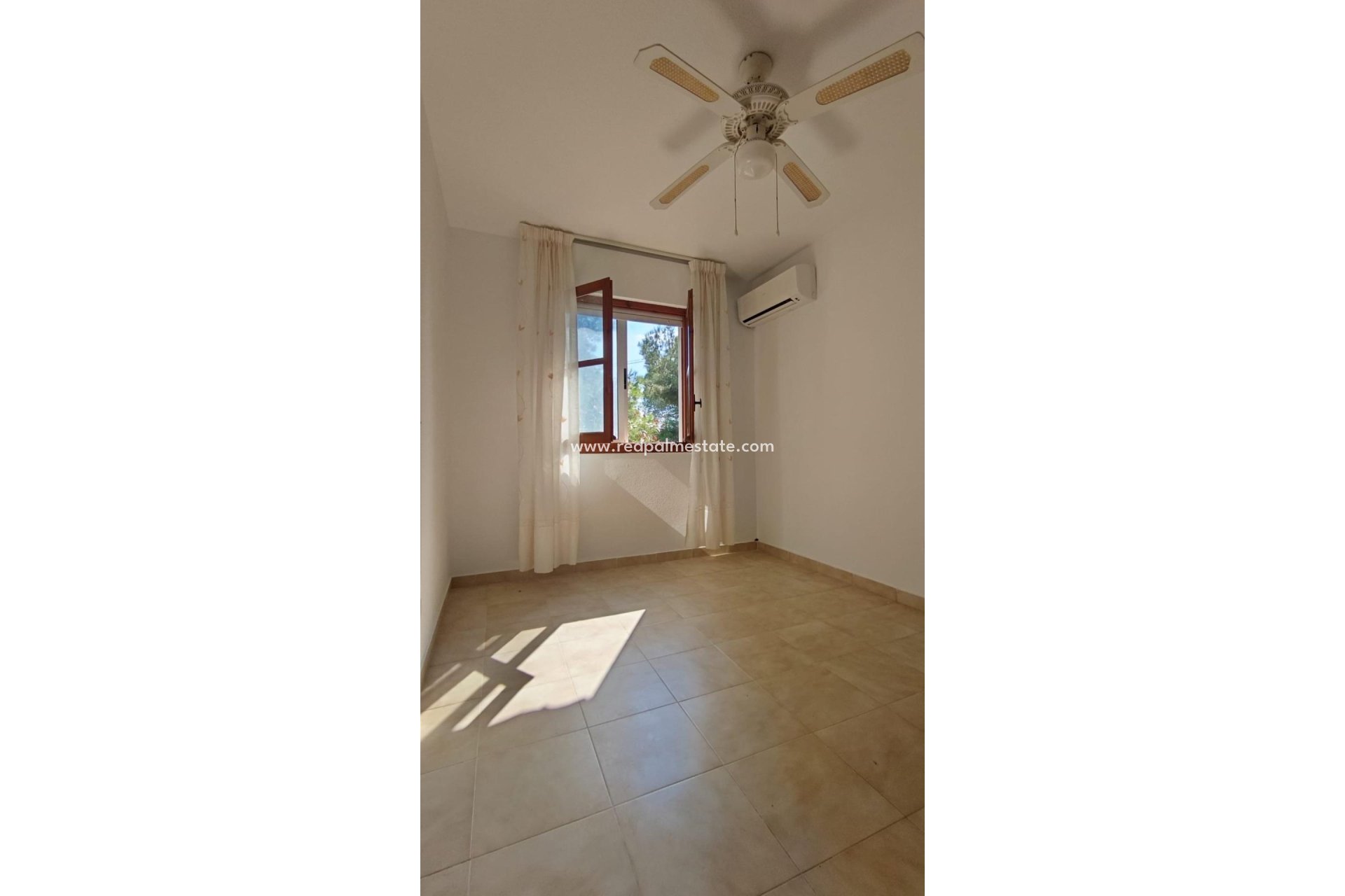 Videresalg - Rekkehus -
Torrevieja - Los balcones