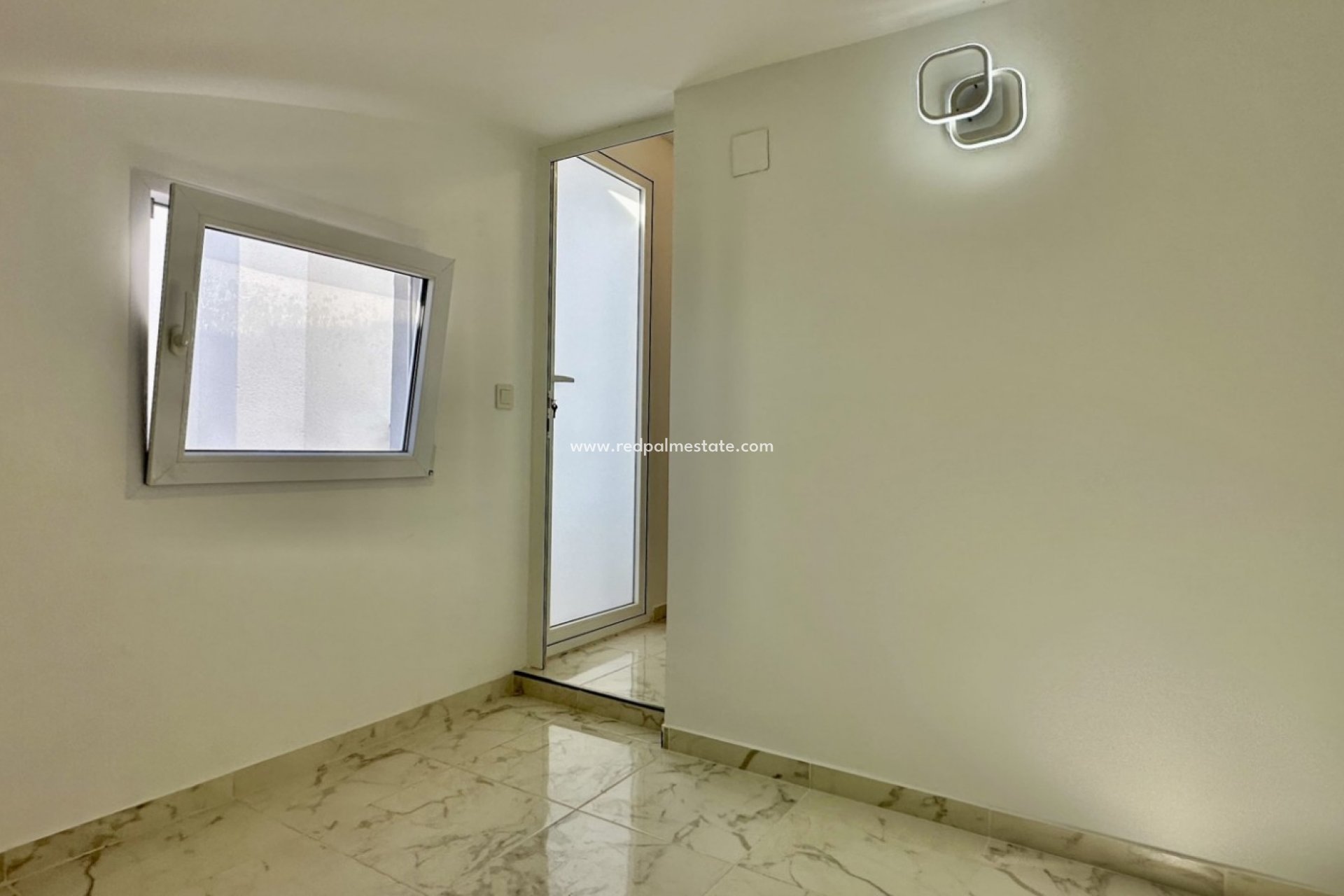 Videresalg - Rekkehus -
Torrevieja - Los balcones