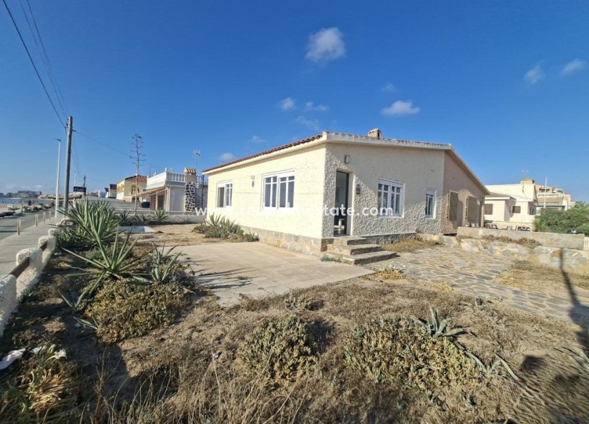 Videresalg - Rekkehus -
Torrevieja - Los Europeos