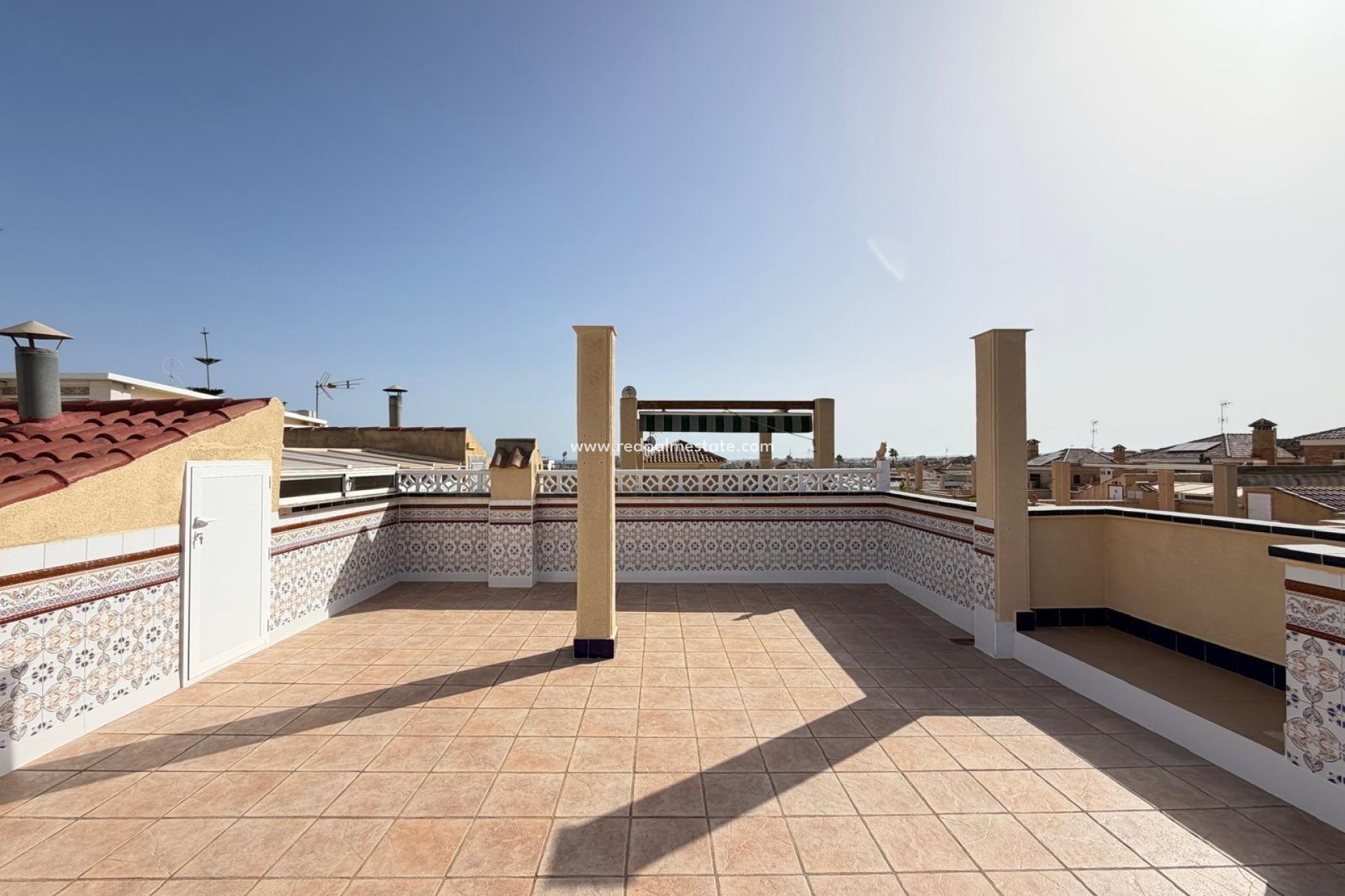 Videresalg - Rekkehus -
Torrevieja - Miramar - Torre Del Moro