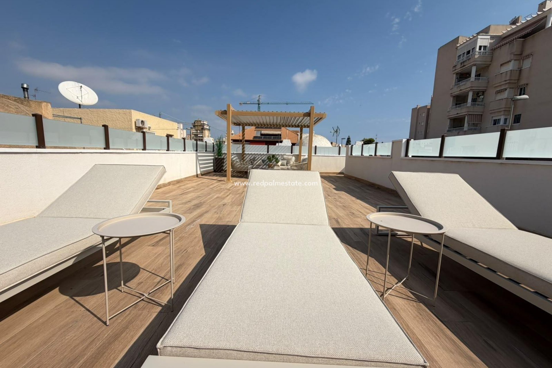 Videresalg - Rekkehus -
Torrevieja - Nueva Torrevieja - Aguas Nuevas