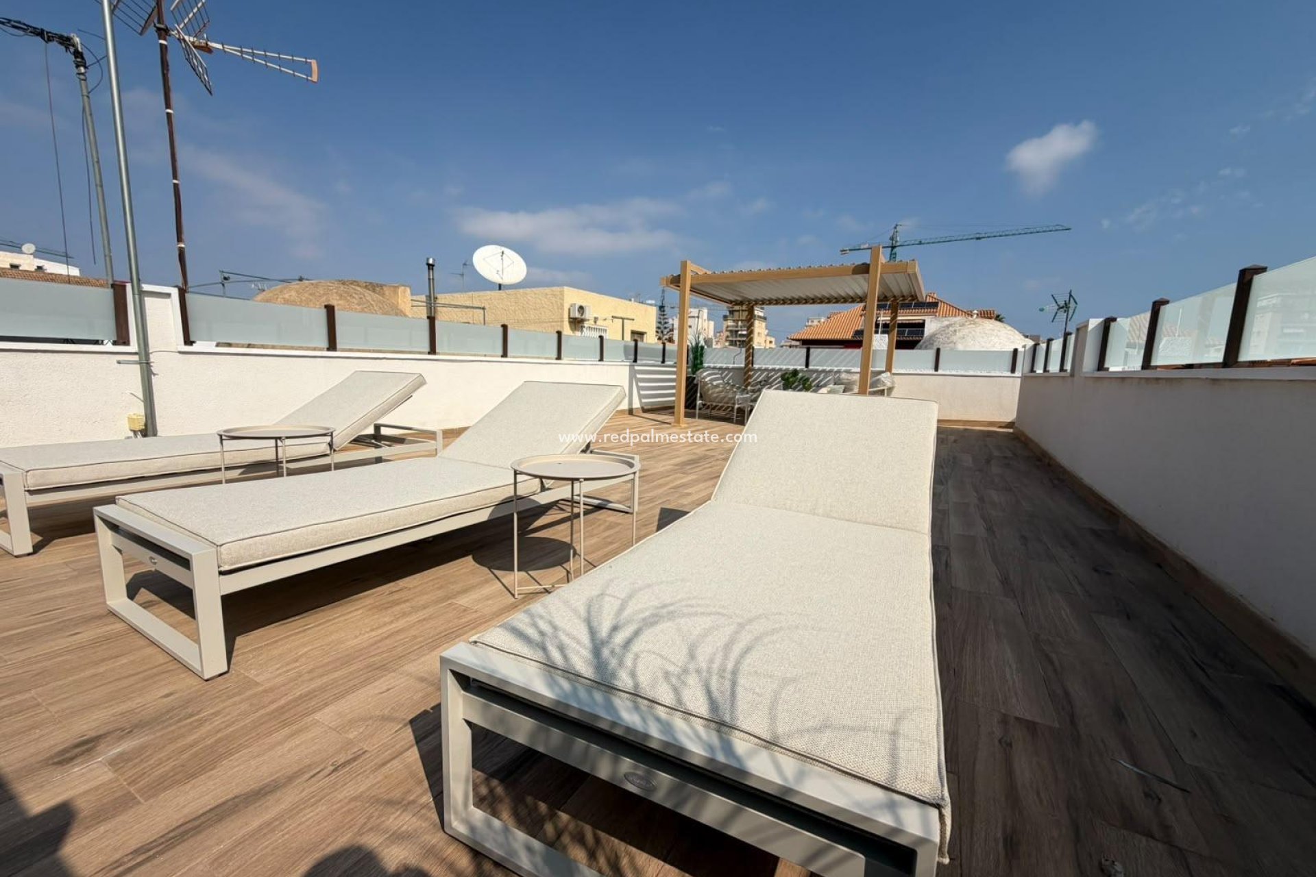 Videresalg - Rekkehus -
Torrevieja - Nueva Torrevieja - Aguas Nuevas
