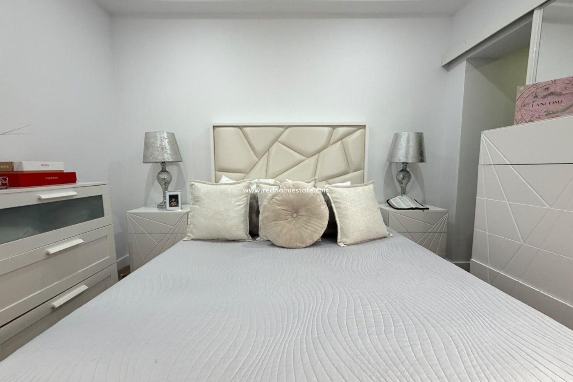 Videresalg - Rekkehus -
Torrevieja - Nueva Torrevieja - Aguas Nuevas
