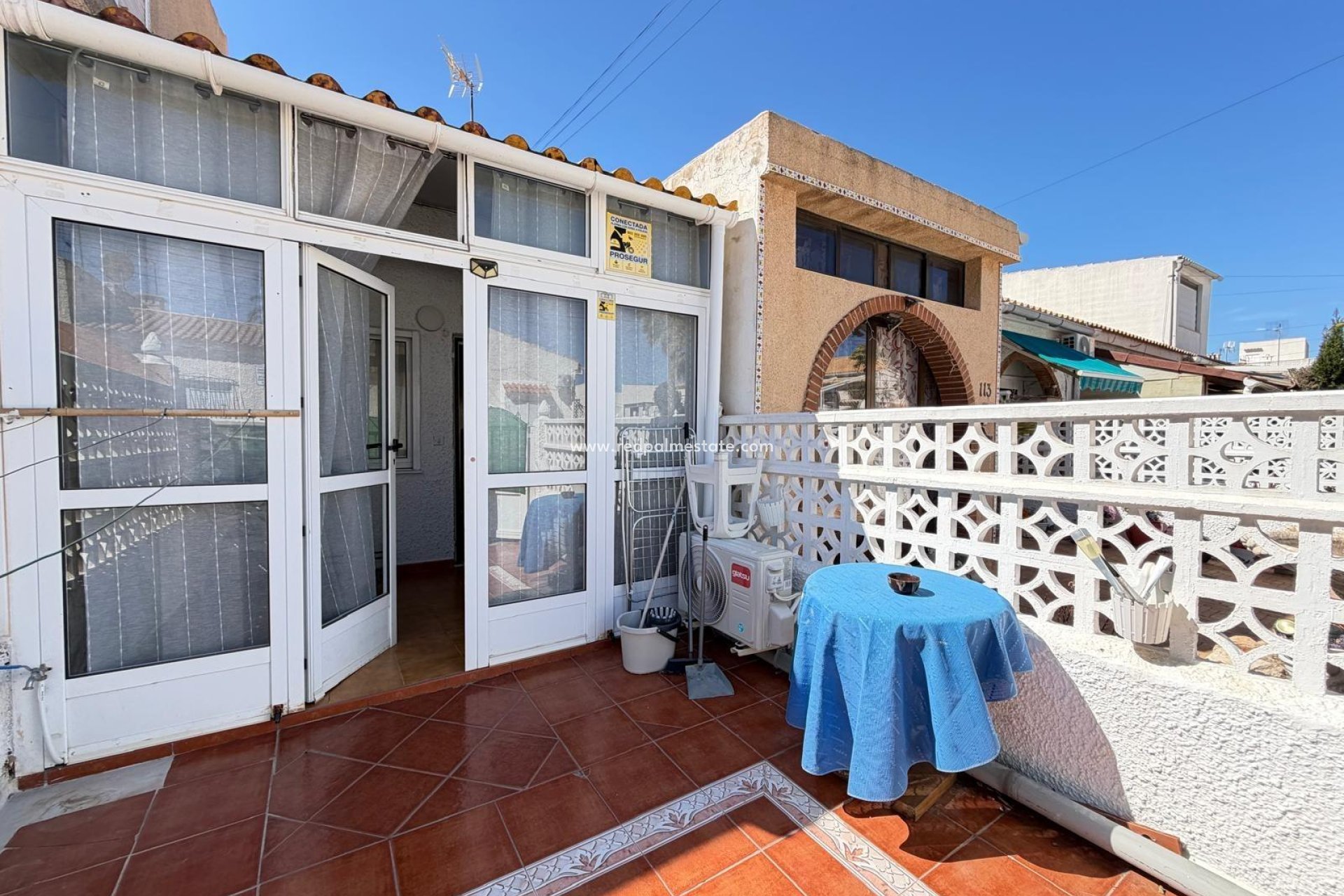 Videresalg - Rekkehus -
Torrevieja - Nueva Torrevieja - Aguas Nuevas