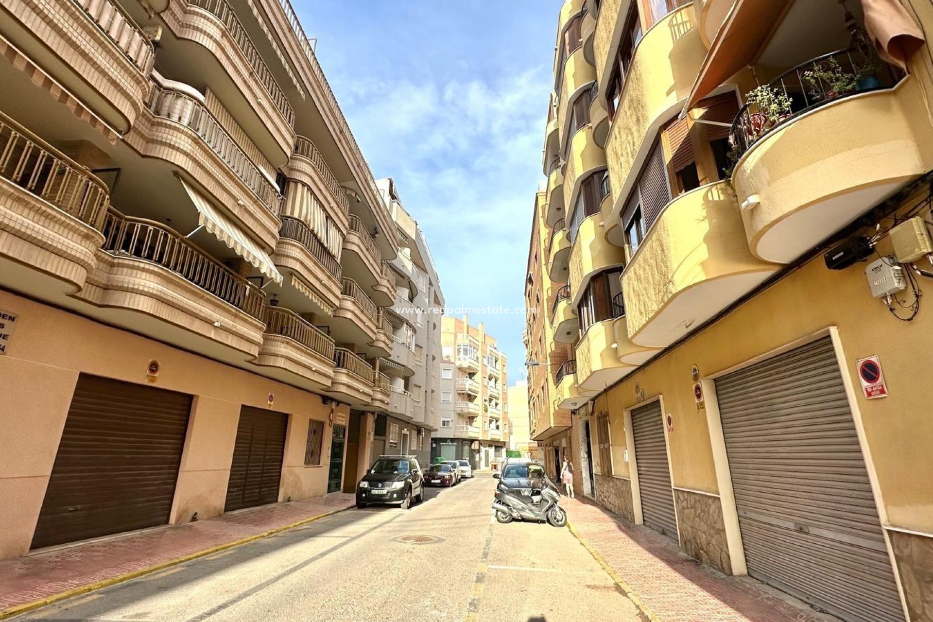 Videresalg - Rekkehus -
Torrevieja - Playa del Cura