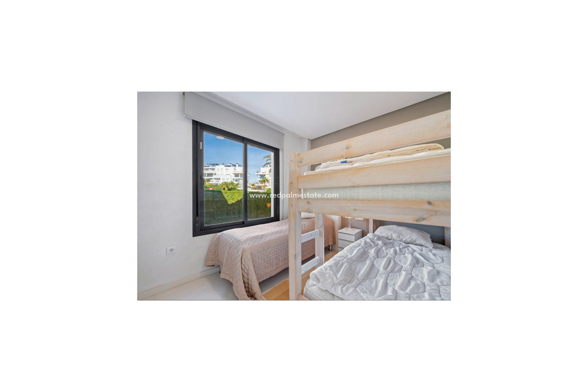 Videresalg - Rekkehus -
Torrevieja - Punta prima