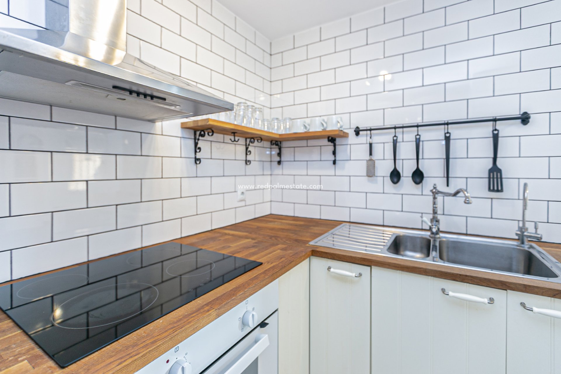 Videresalg - Rekkehus -
Torrevieja - Torretas