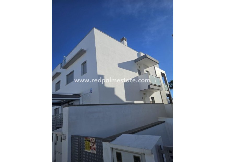 Videresalg - Rekkehus -
Torrevieja