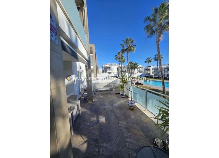 Videresalg - Rekkehus -
Torrevieja
