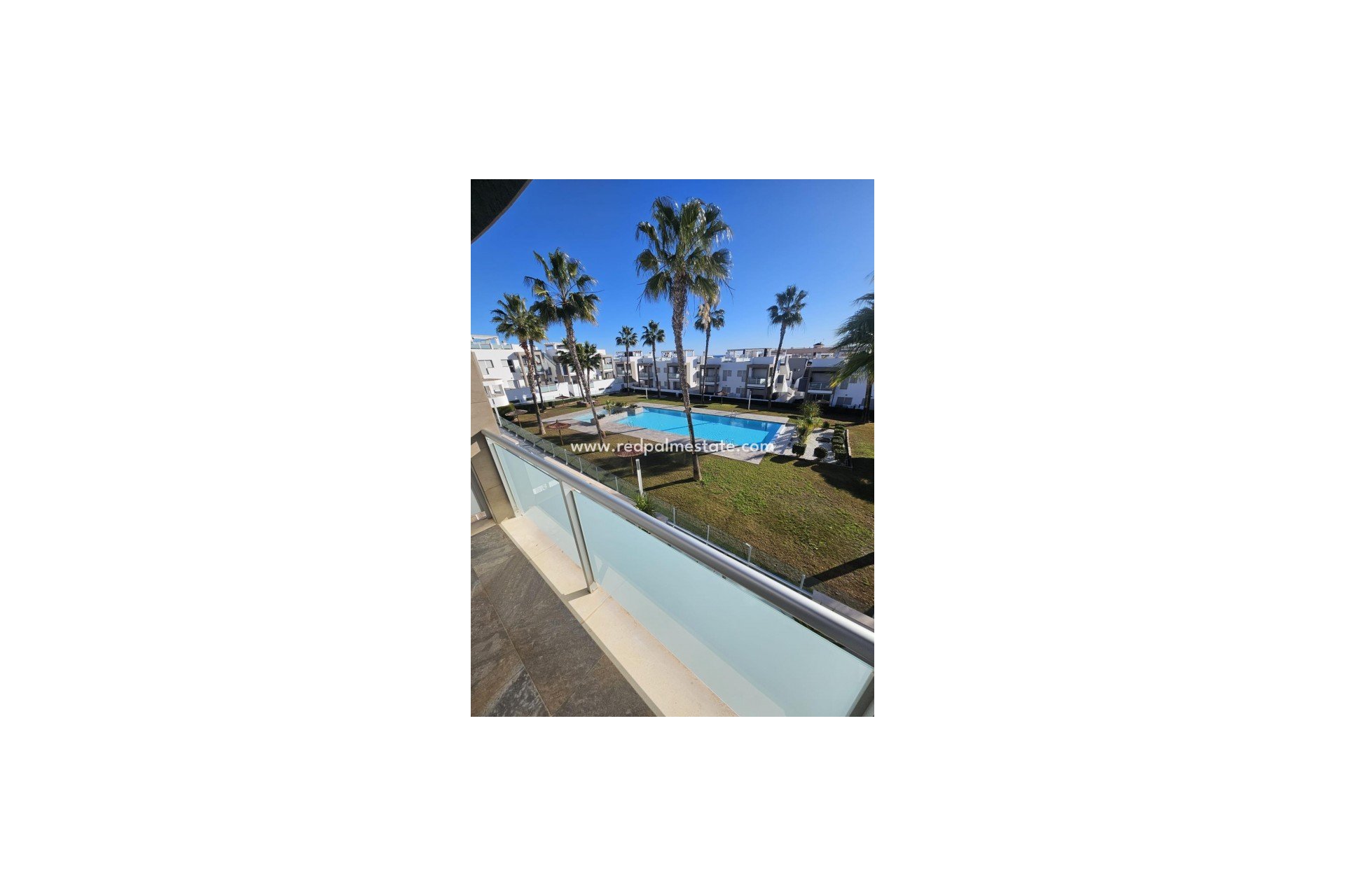 Videresalg - Rekkehus -
Torrevieja
