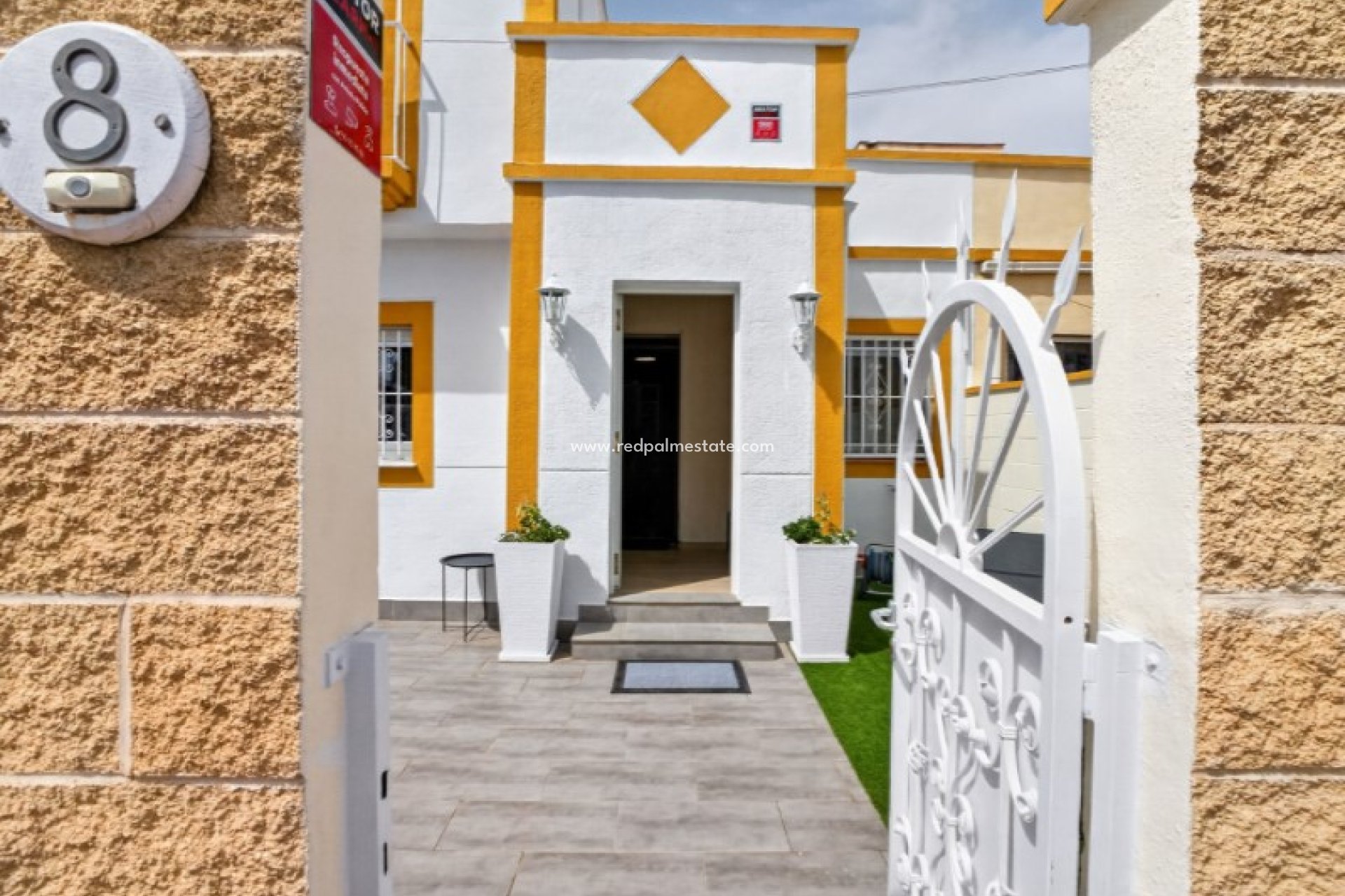 Videresalg - Rekkehus -
Torrevieja