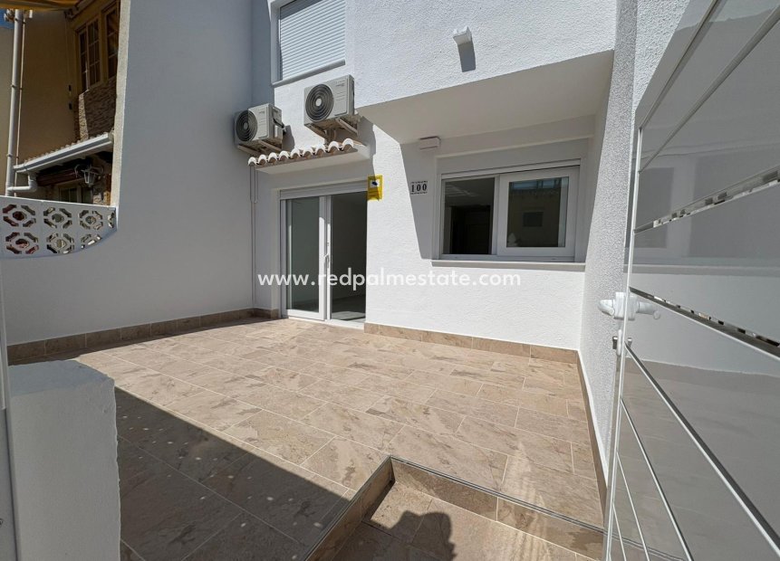 Videresalg - Rekkehus -
Torrevieja