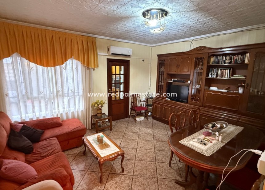 Videresalg - Rekkehus -
Torrevieja