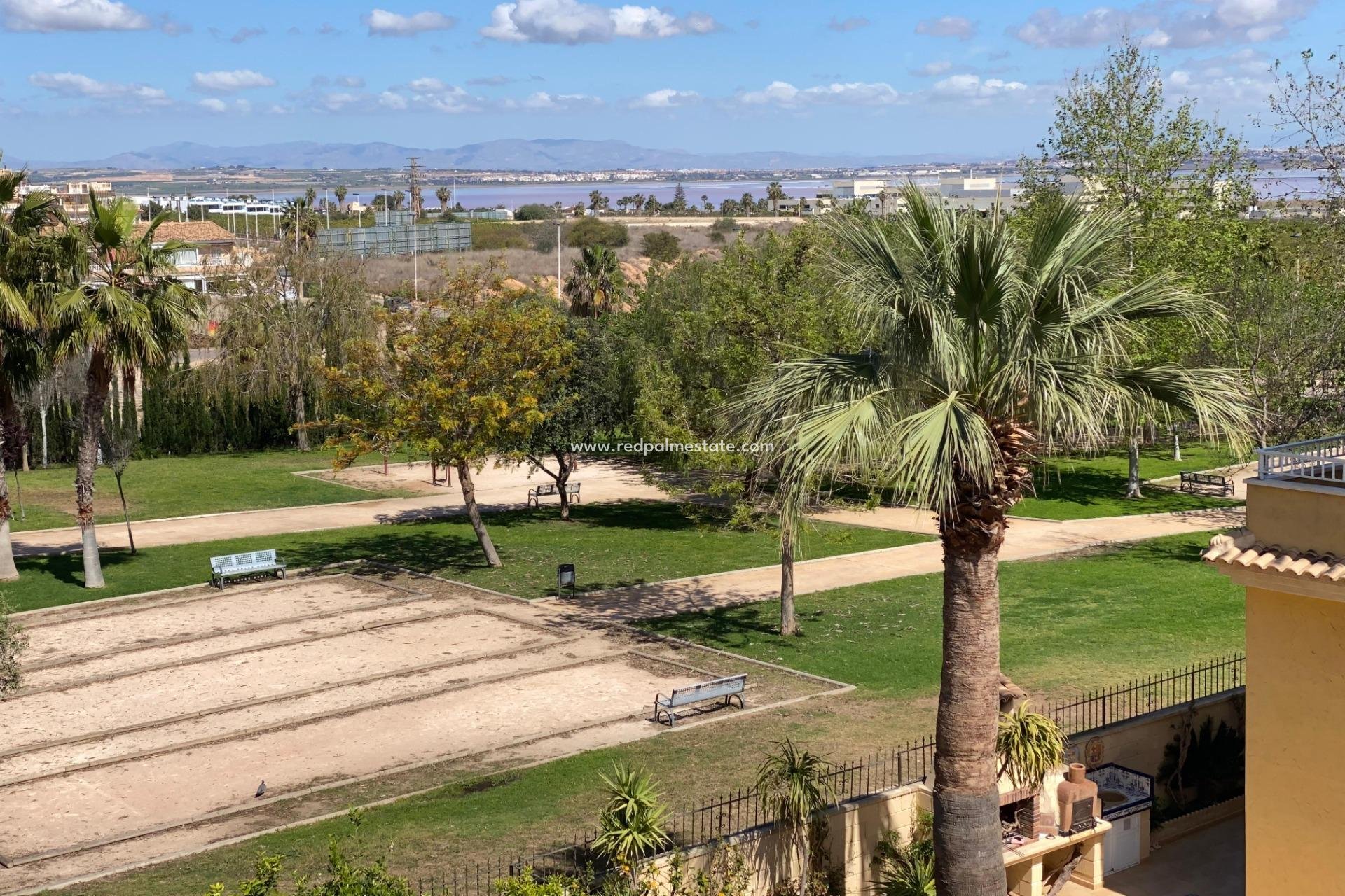 Videresalg - Tosidig -
Torrevieja - Los Balcones - Los Altos del Edén