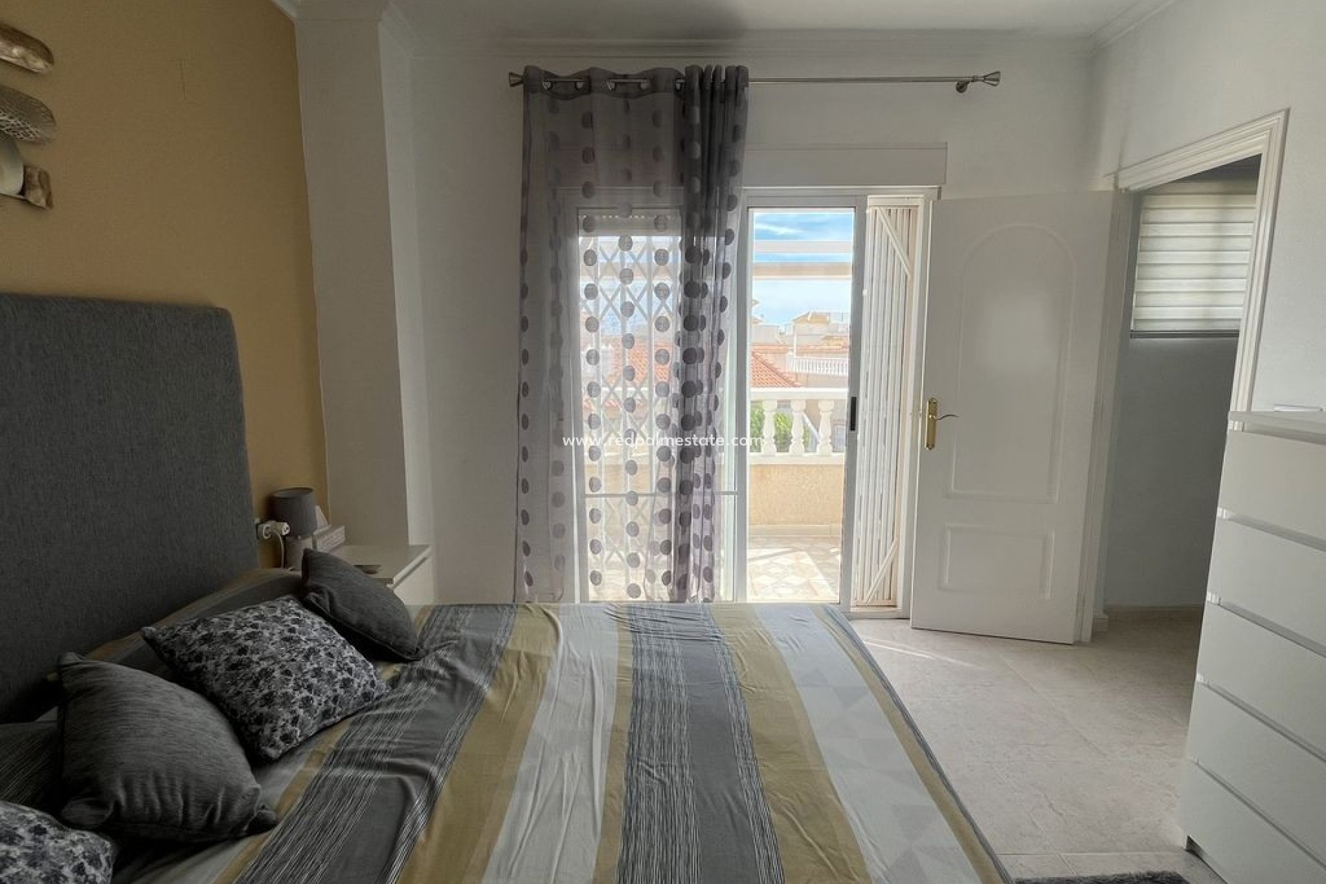 Videresalg - Vila -
Algorfa - Montemar