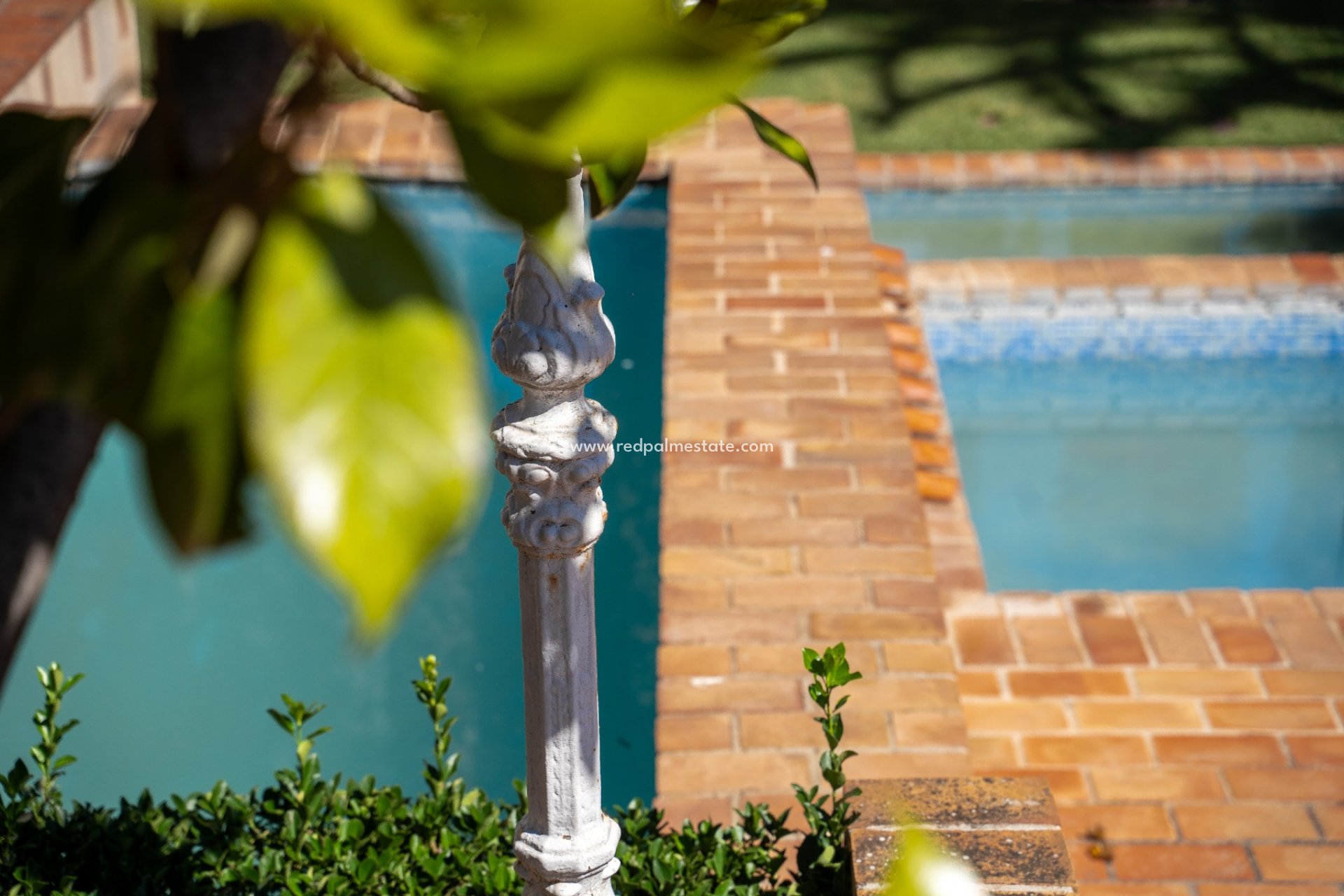 Videresalg - Villa -
Alcoy - Inland