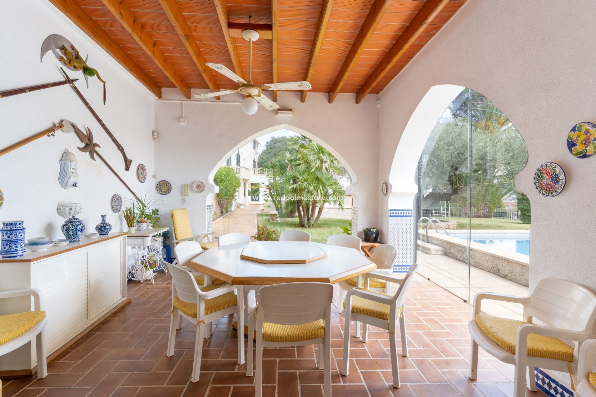 Videresalg - Villa -
Alcoy - Inland