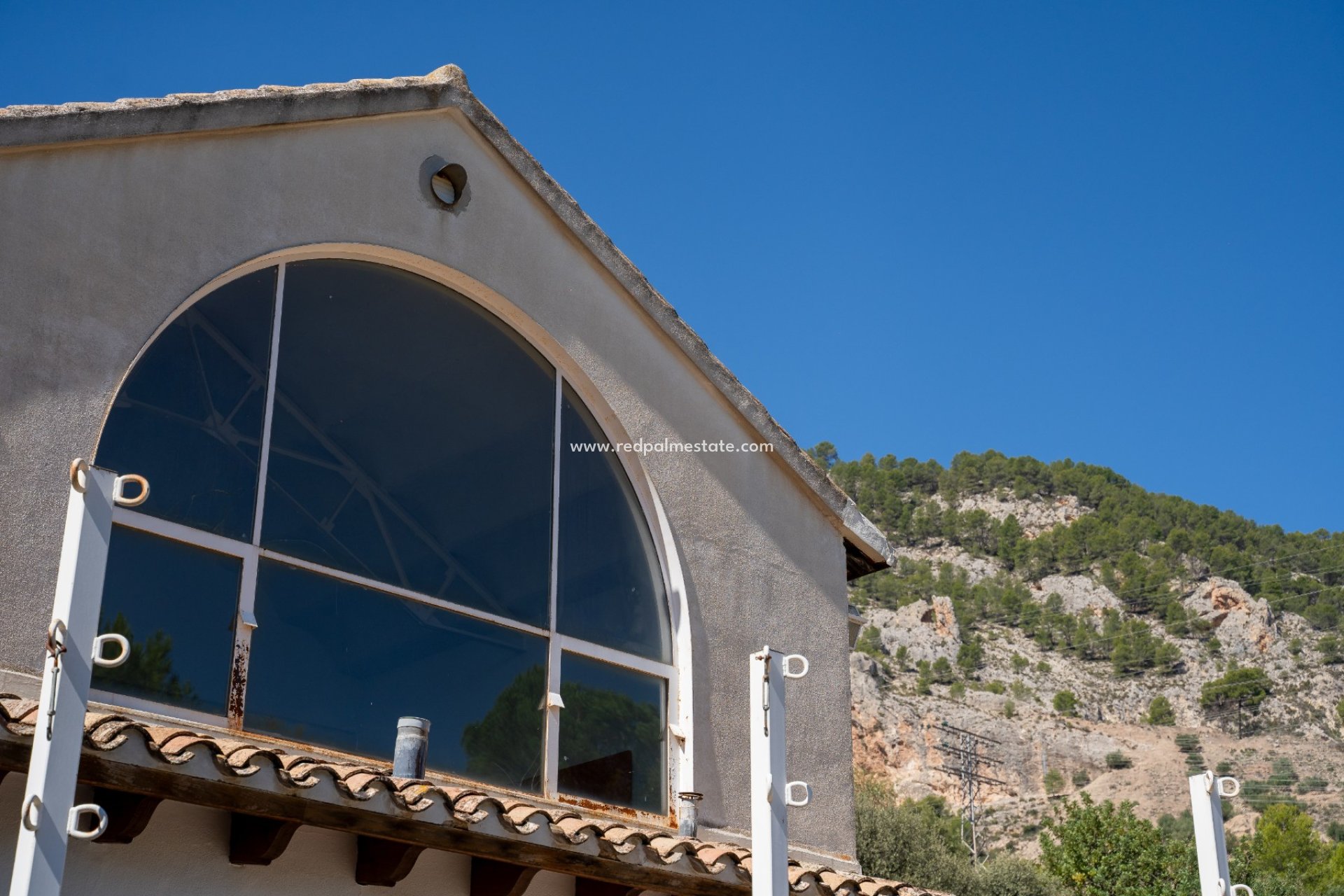 Videresalg - Villa -
Alcoy - Inland