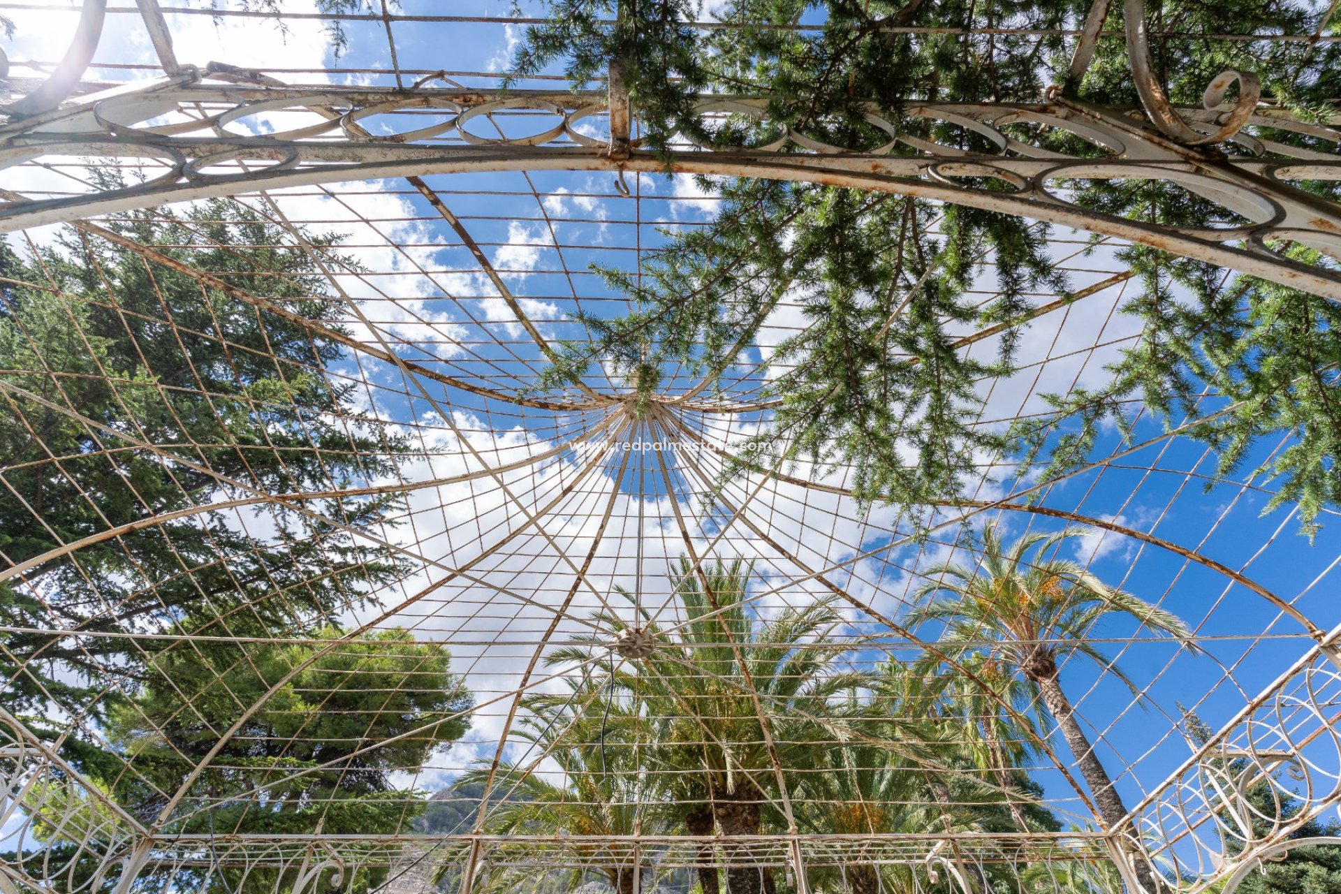 Videresalg - Villa -
Alcoy - Inland