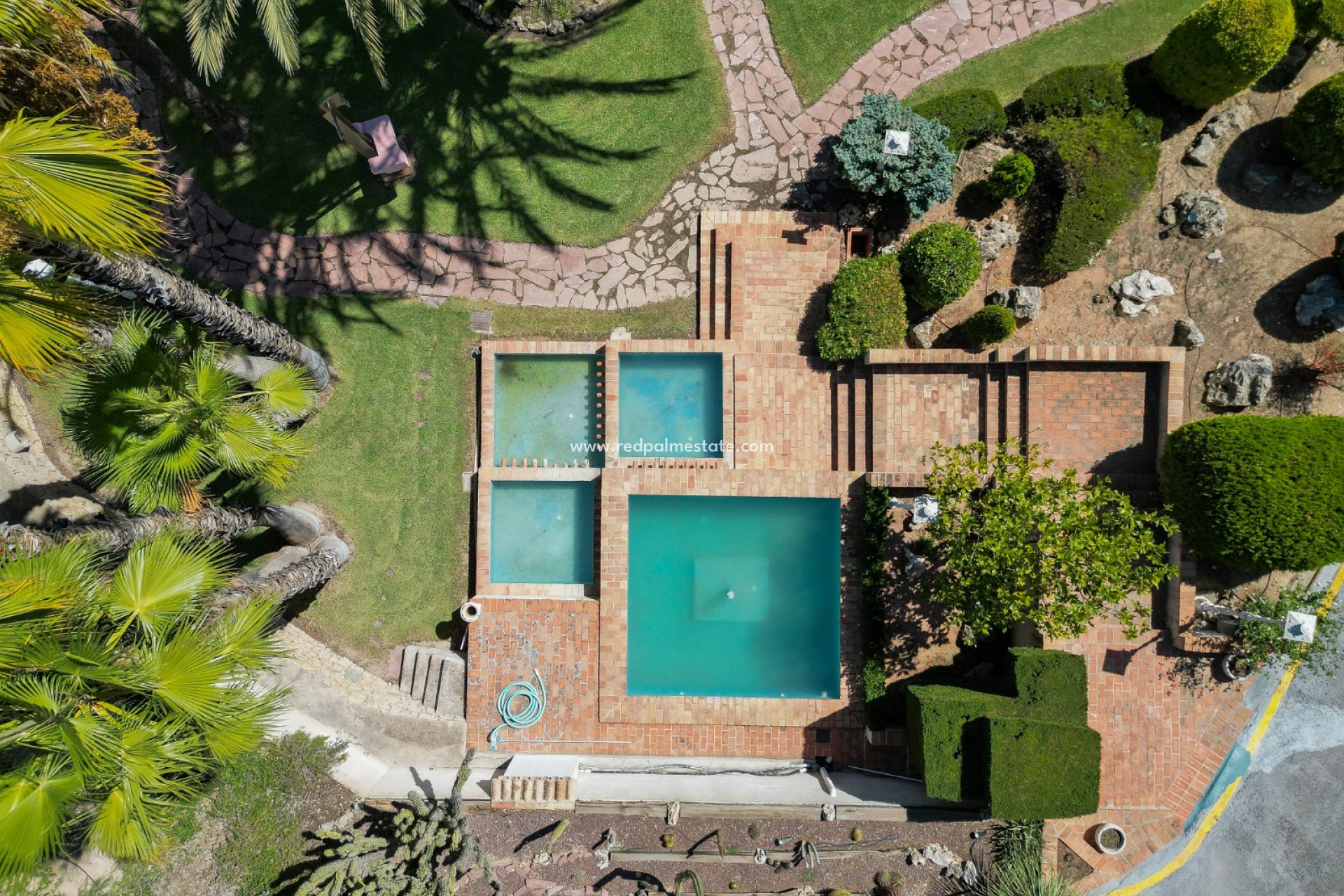 Videresalg - Villa -
Alcoy - Inland