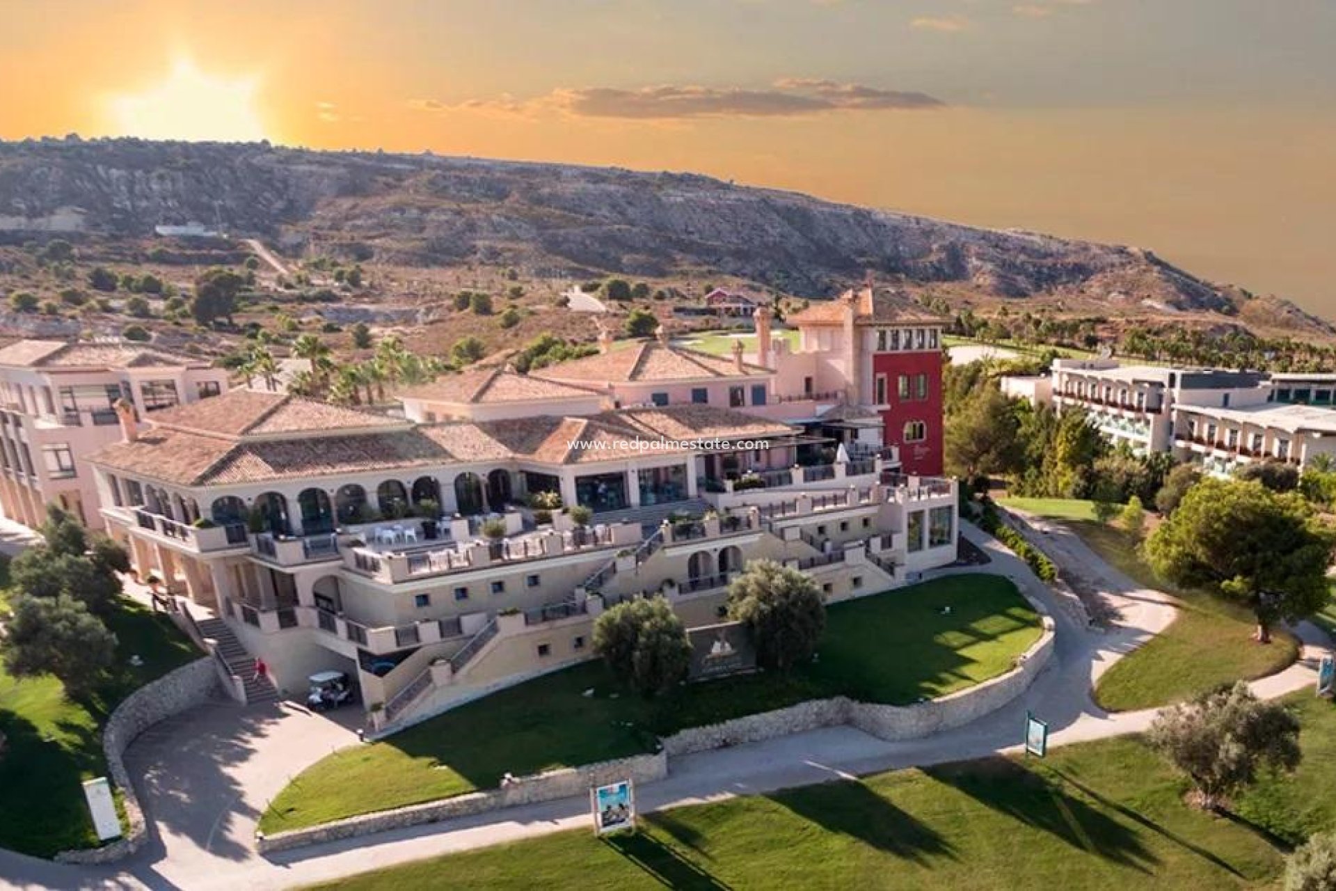 Videresalg - Villa -
Algorfa - Campo de Golf - Algorfa