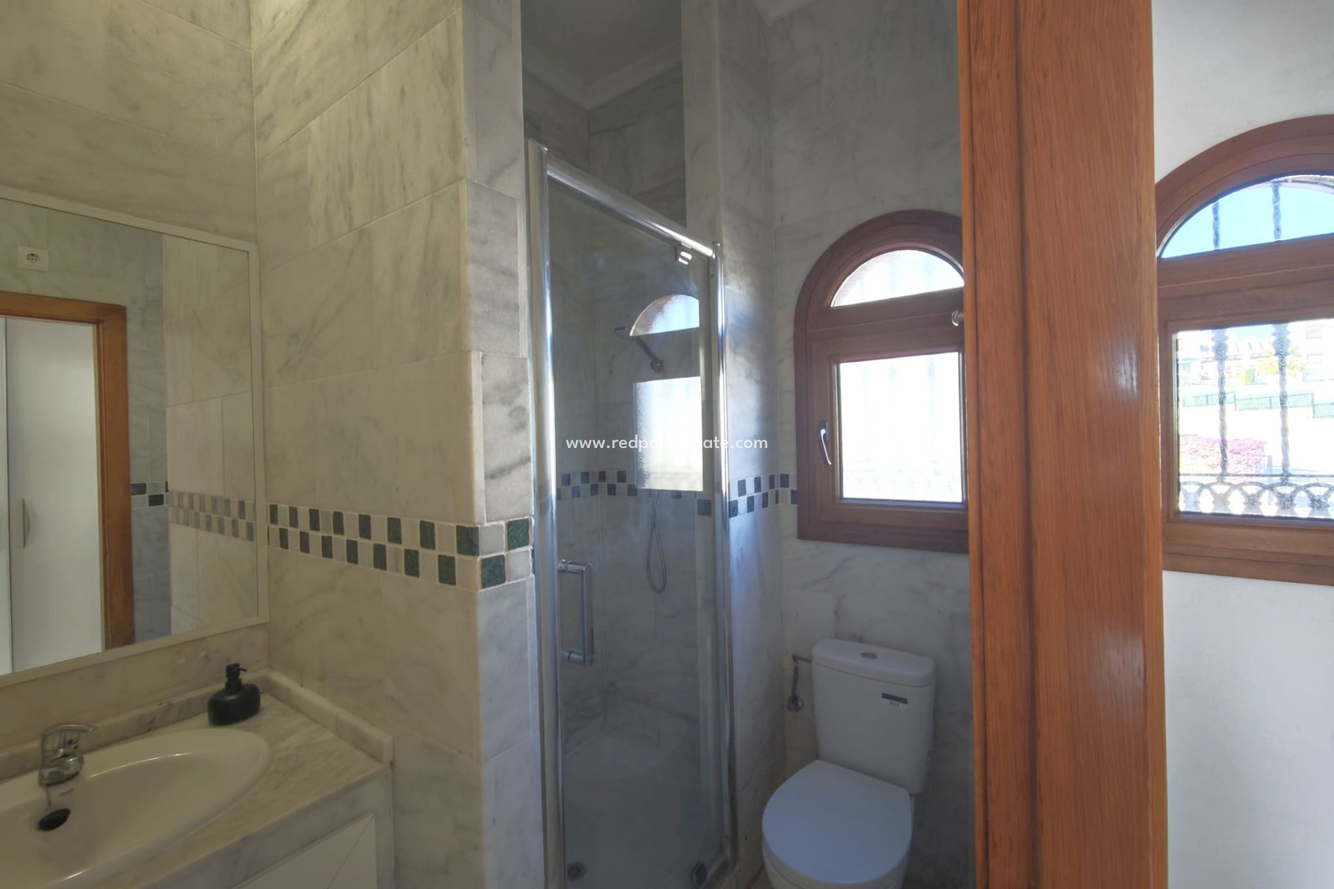 Videresalg - Villa -
Algorfa - Inland